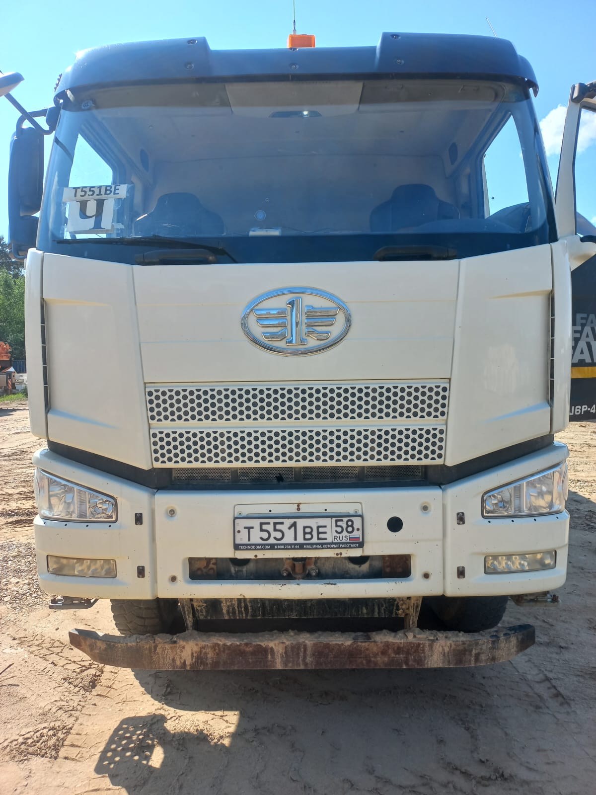 FAW J6 8x4 Самосвал 2023 г.