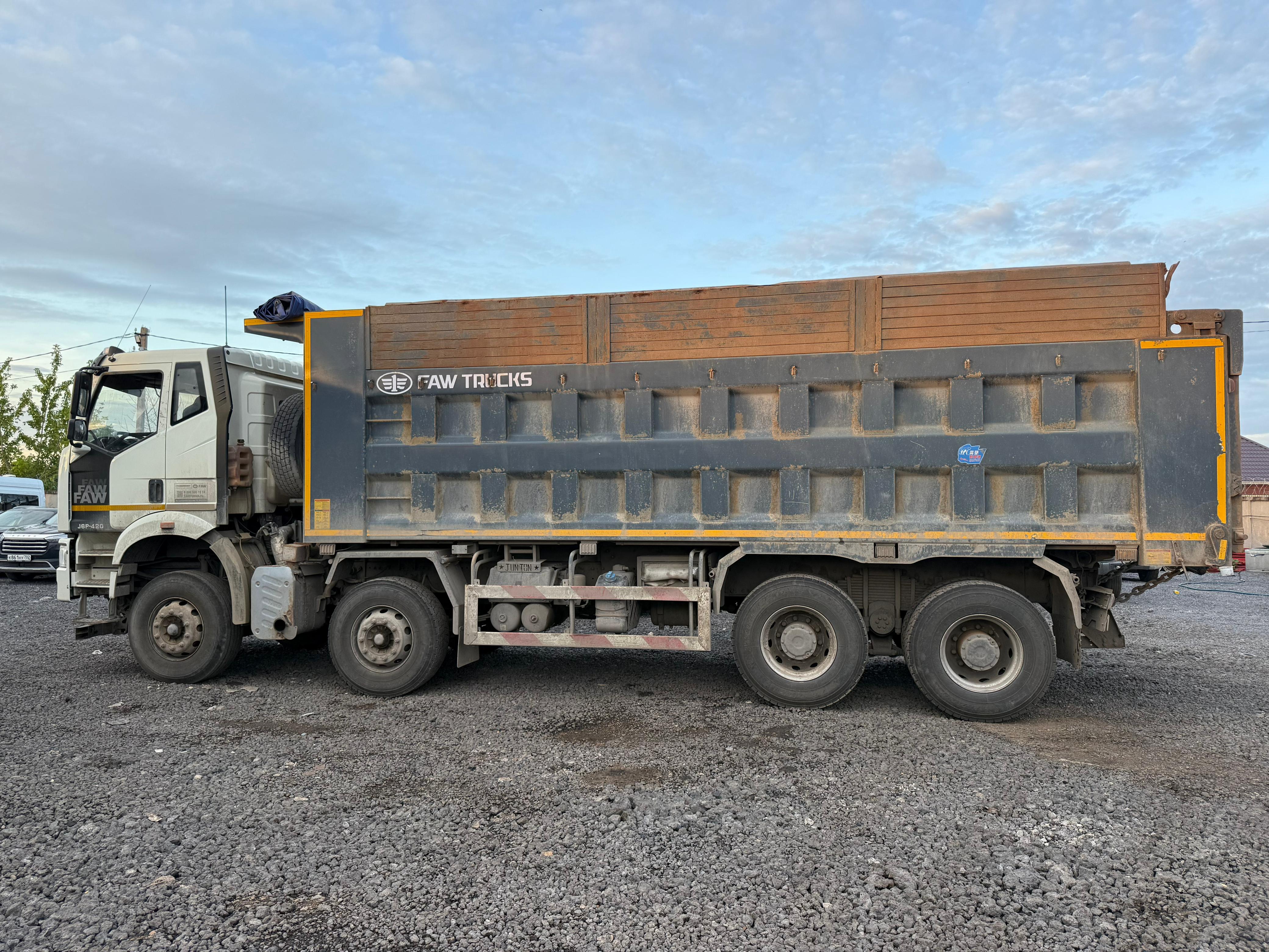 FAW J6 8x4 Самосвал 2023 г. - фото 5