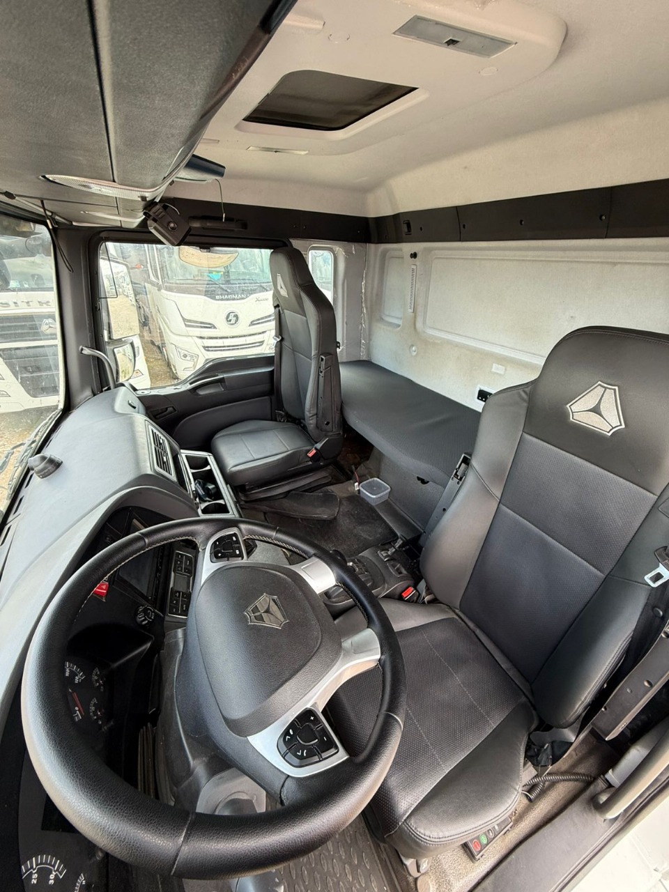 SITRAK C7H 6x2 Изотермический/рефрижератор 2024 г. - фото 11