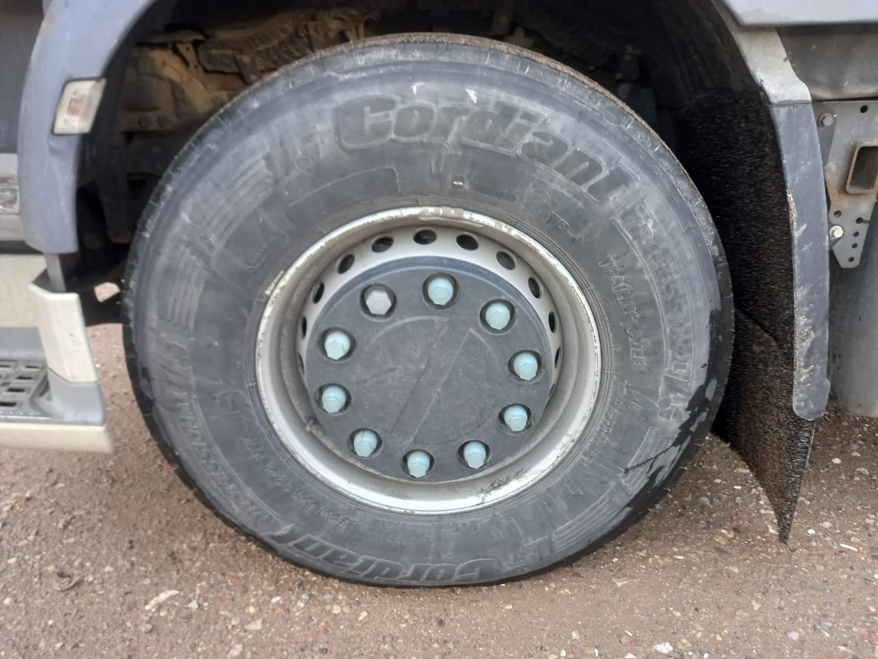 DAF XF 4x2 Седельный тягач 2017 г. - фото 13