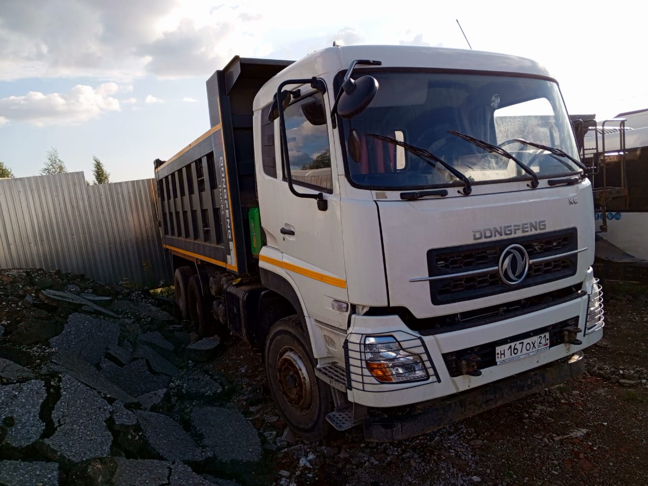 DongFeng DFH 6x4 Самосвал 2023 г. - фото 2