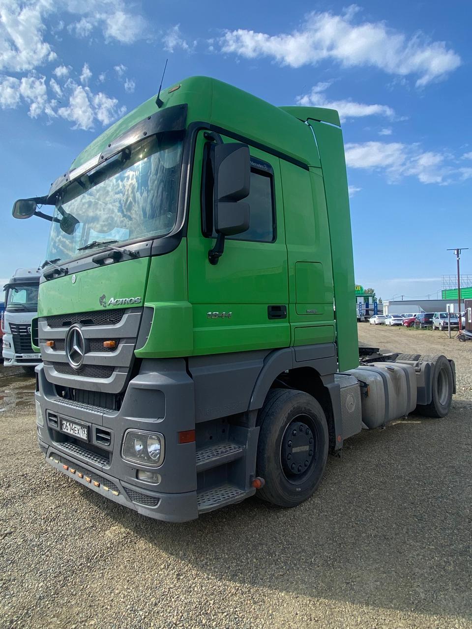 Mercedes-Benz ACTROS 4x2 Седельный тягач 2017 г. - фото 2
