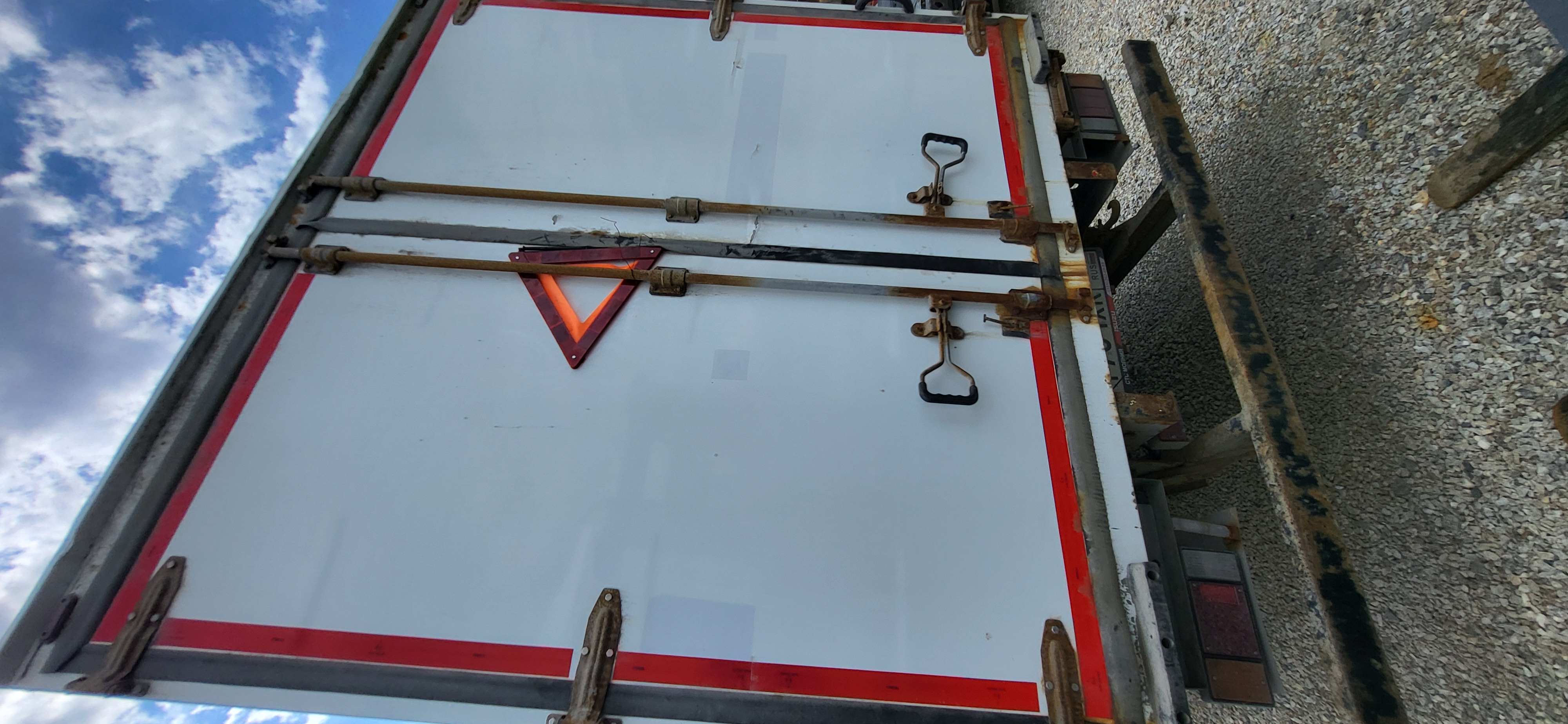 Isuzu ELF 7.5 (NPR) Промтоварный 2019 г. - фото 11