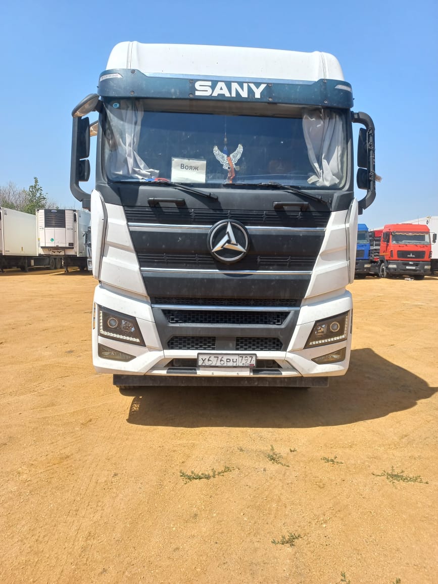 SANY D* 6x4 Седельный тягач 2023 г.