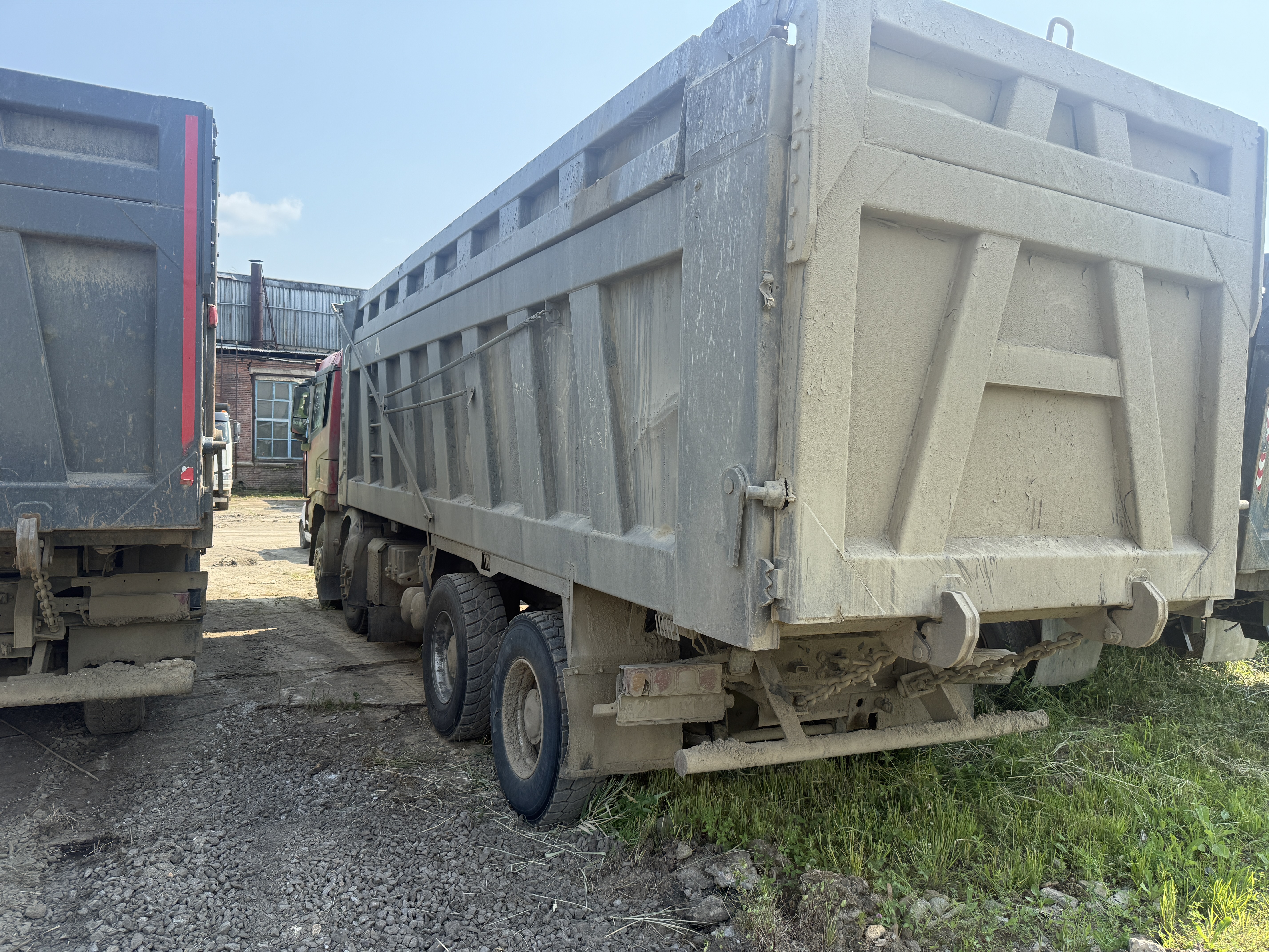 Shacman (Shaanxi) SX* 8x4 Самосвал 2023 г. - фото 6