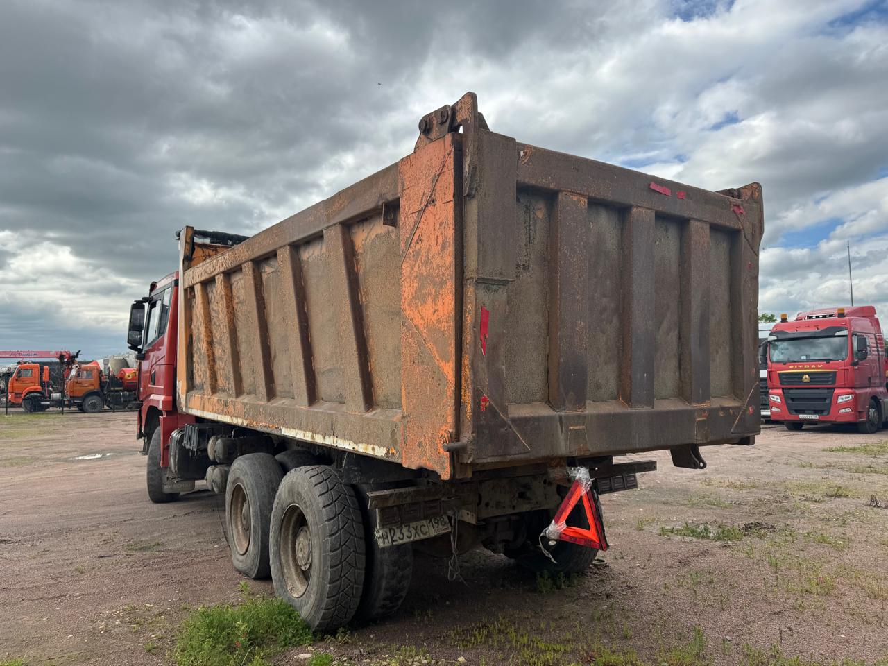 Shacman (Shaanxi) SX* 6x4 Самосвал 2021 г. - фото 7