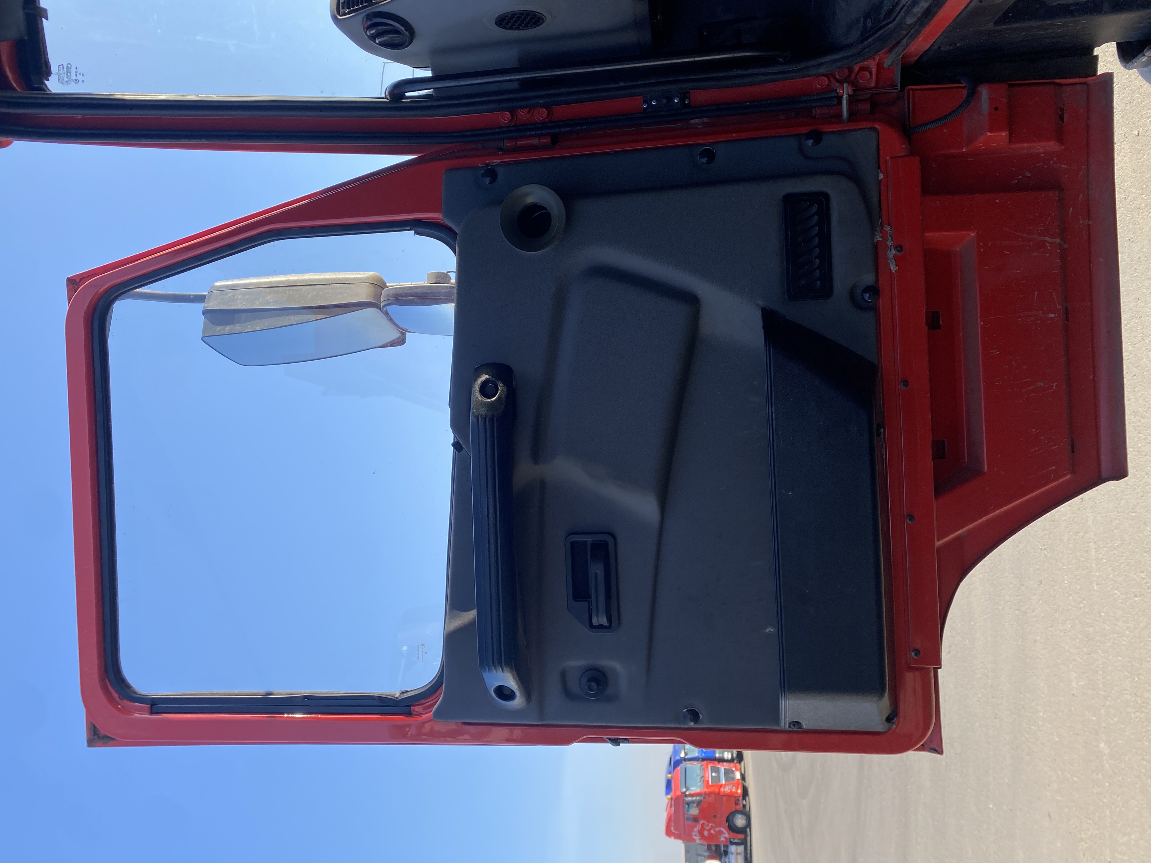 МАЗ 6501* 6x4 Самосвал 2023 г. - фото 6