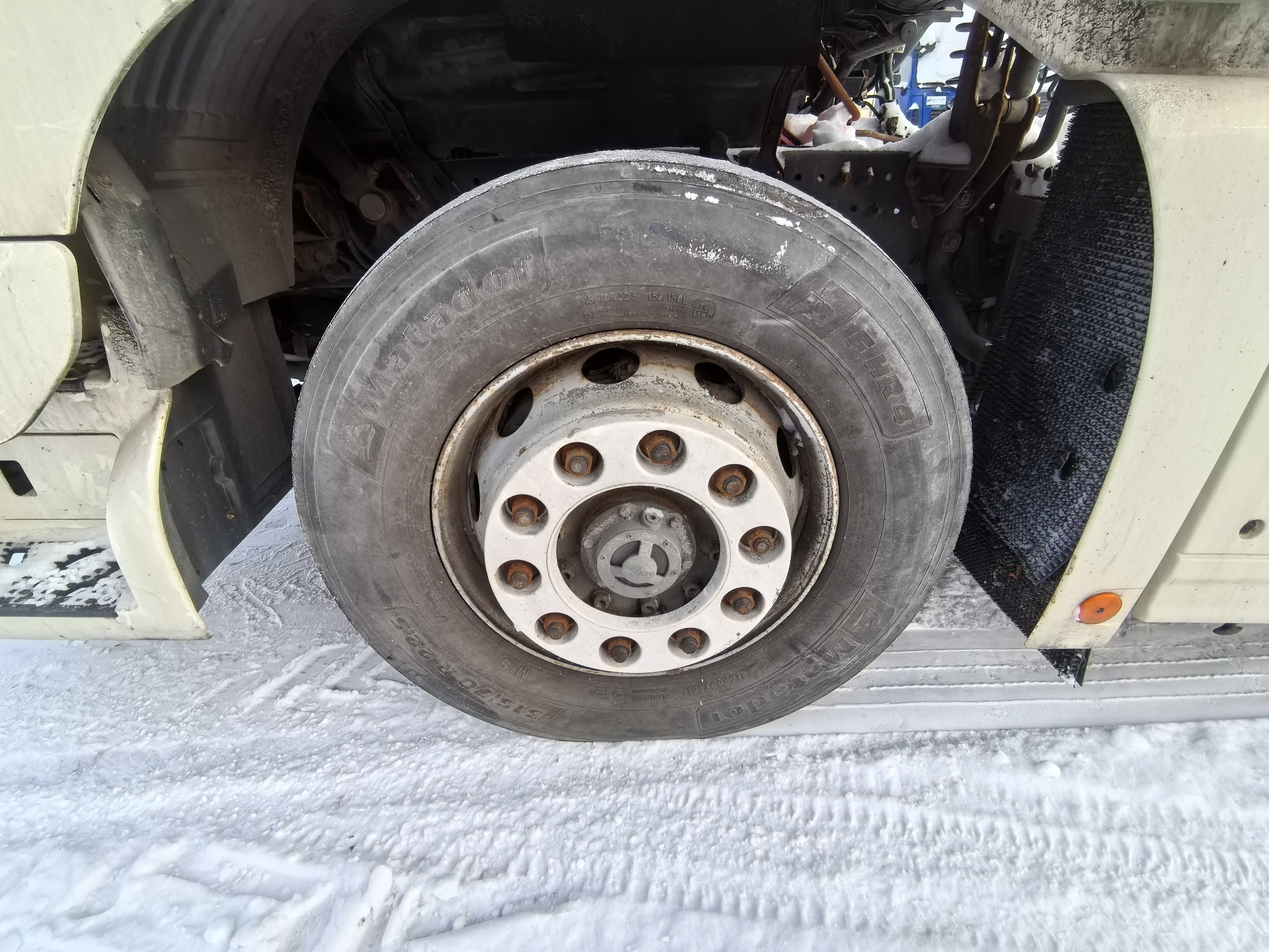 Foton AUMAN 4x2 Седельный тягач 2023 г. - фото 14