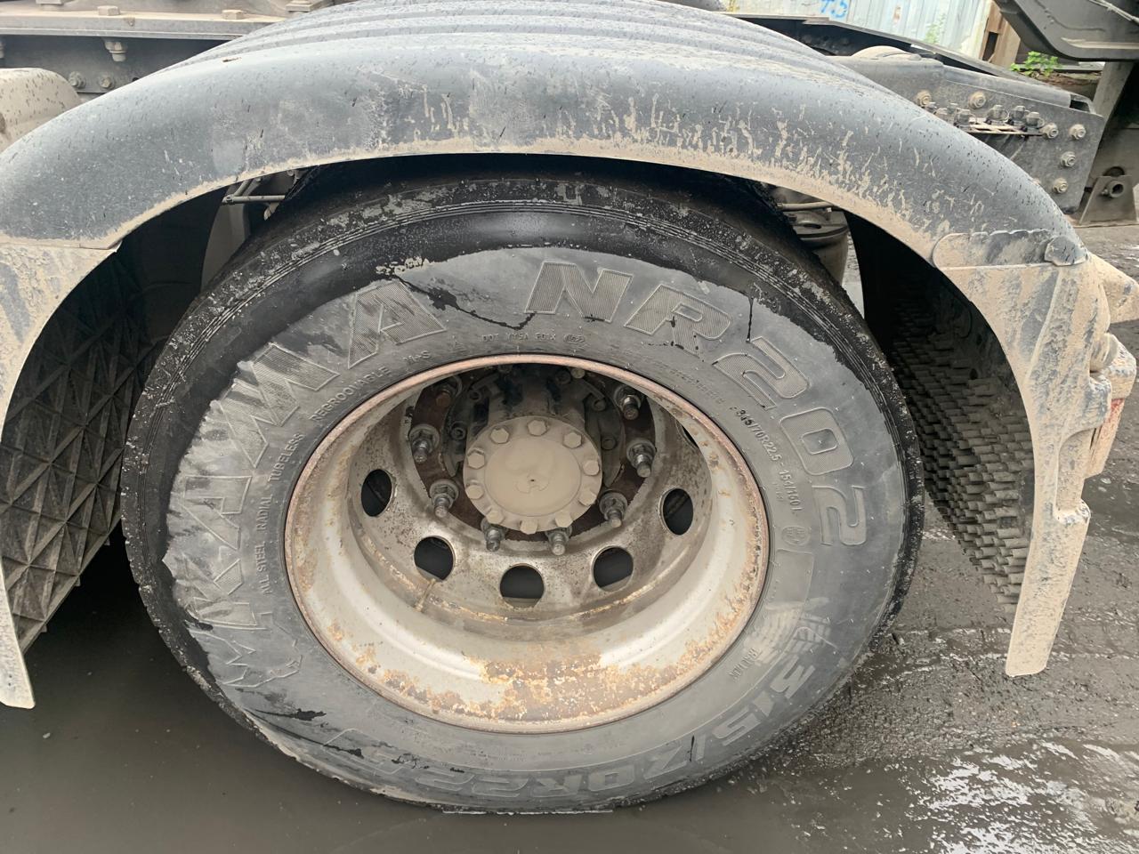 Shacman (Shaanxi) SX* 4x2 Седельный тягач 2023 г. - фото 14