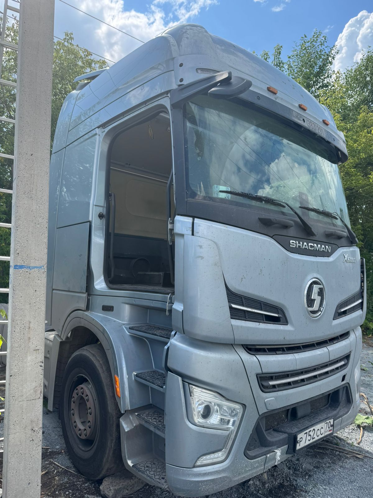 Shacman (Shaanxi) SX* 4x2 Седельный тягач 2023 г. - фото 2