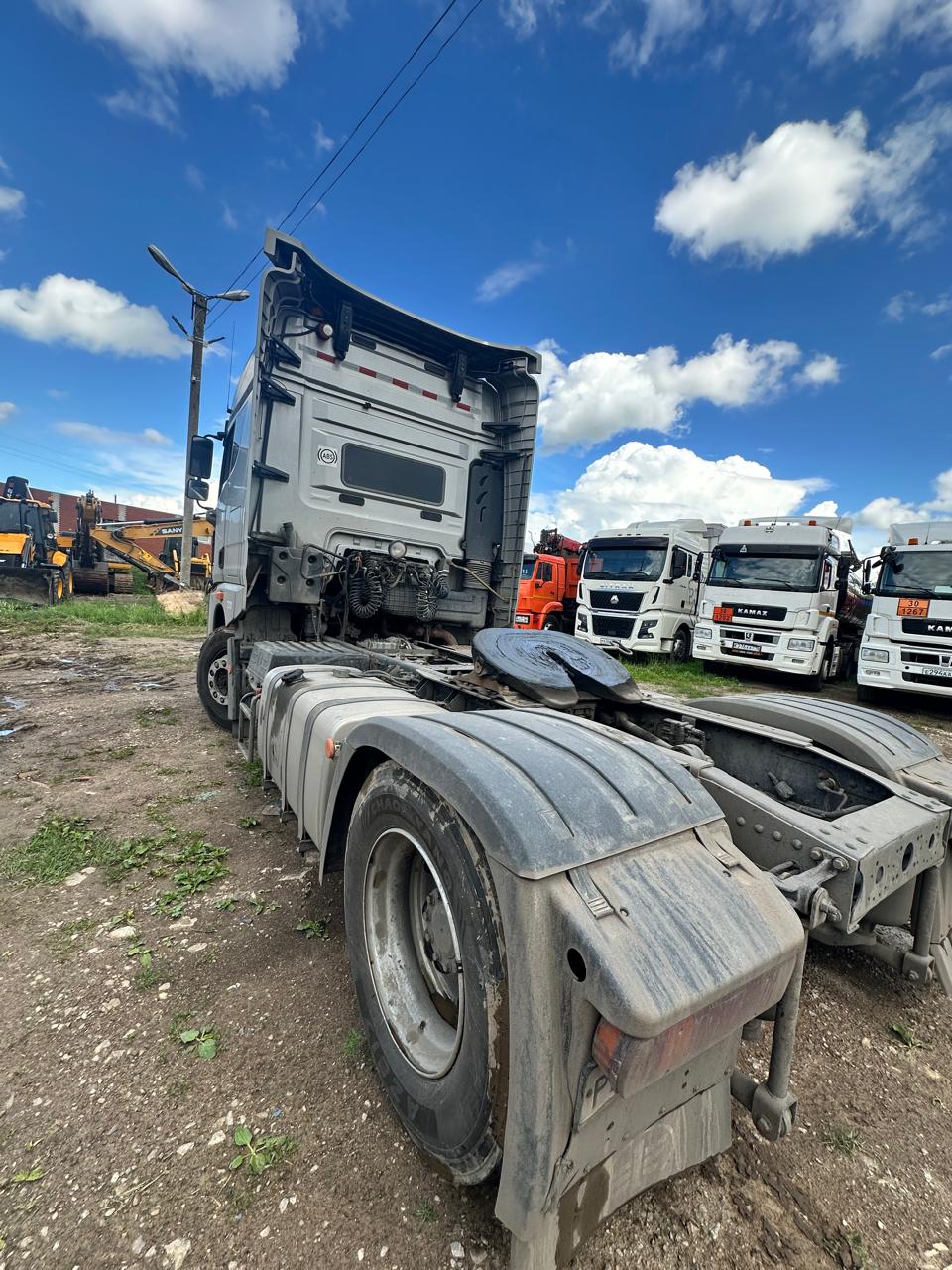 FAW JH6 4x2 Седельный тягач 2023 г. - фото 6