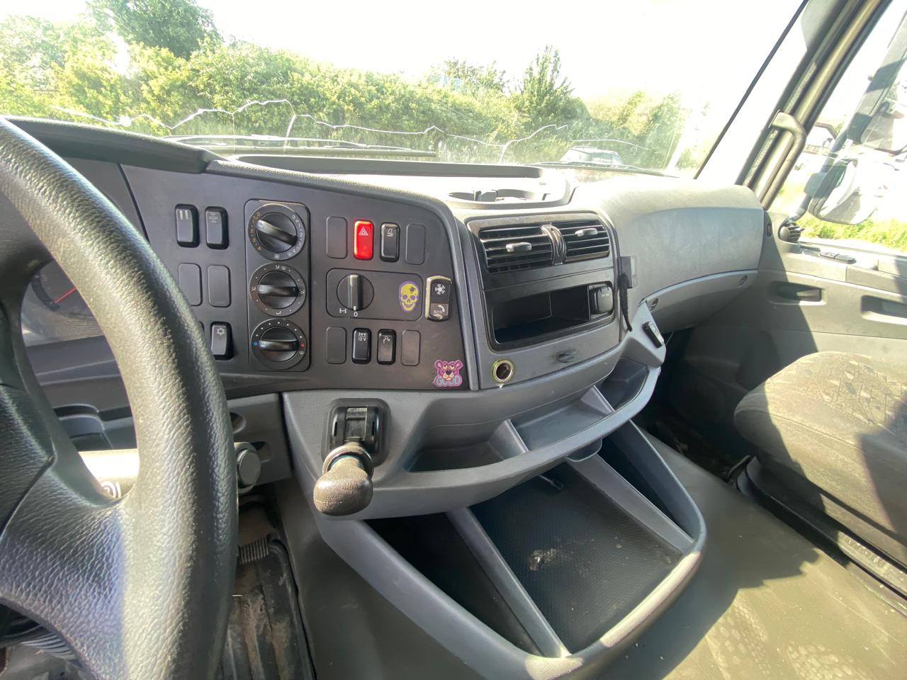 КамАЗ 5490 4x2 Седельный тягач 2021 г. - фото 10