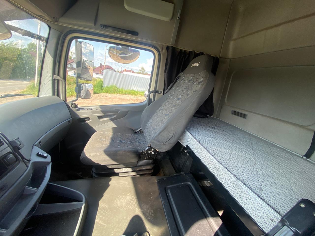 КамАЗ 5490 4x2 Седельный тягач 2021 г. - фото 12