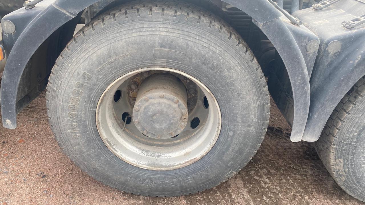 Shacman (Shaanxi) SX* 6x4 Седельный тягач 2022 г. - фото 6