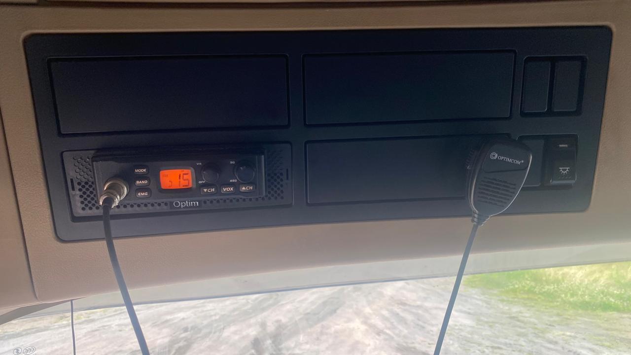 Shacman (Shaanxi) SX* 6x4 Седельный тягач 2022 г. - фото 11