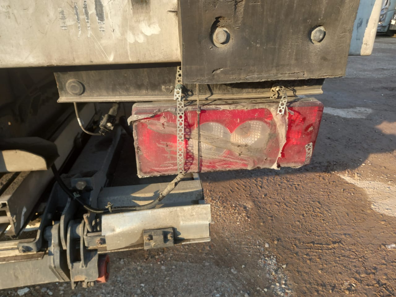 Foton AUMARK 4x2 Изотермический/рефрижератор (кат. С) 2023 г. - фото 18