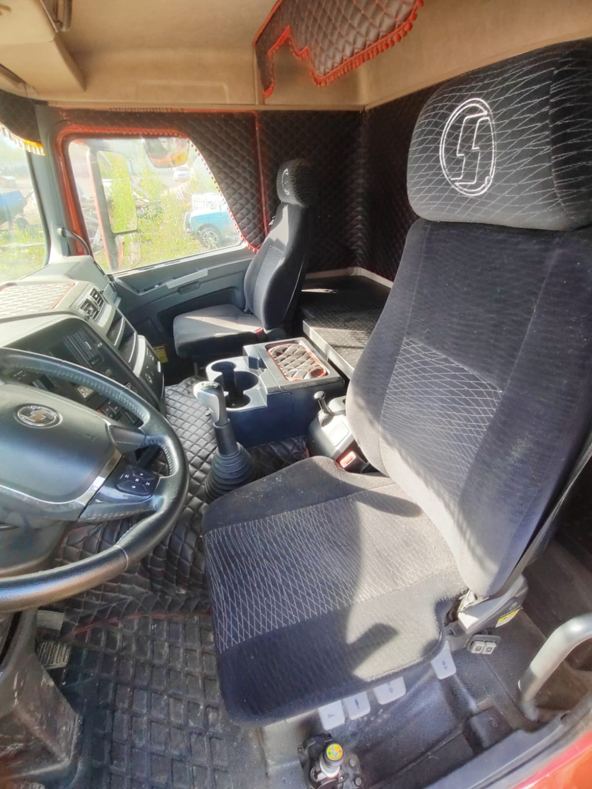 Shacman (Shaanxi) SX* 8x4 Самосвал 2022 г. - фото 10