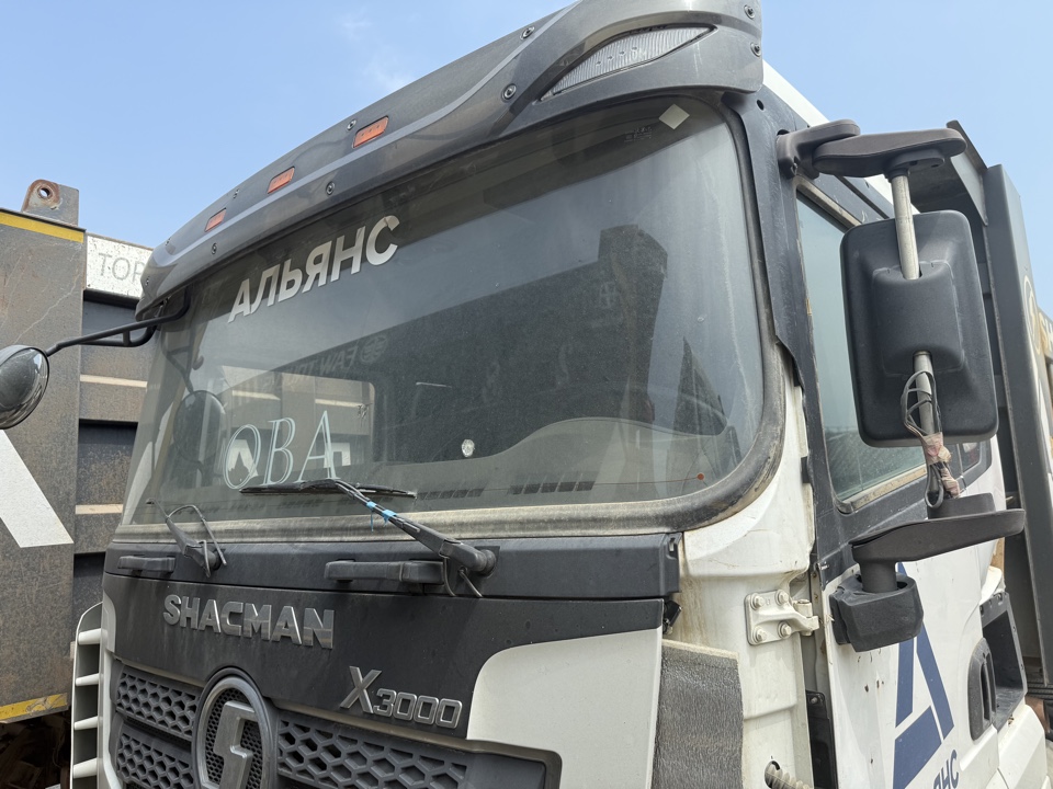 Shacman (Shaanxi) SX* 6x4 Самосвал 2022 г.