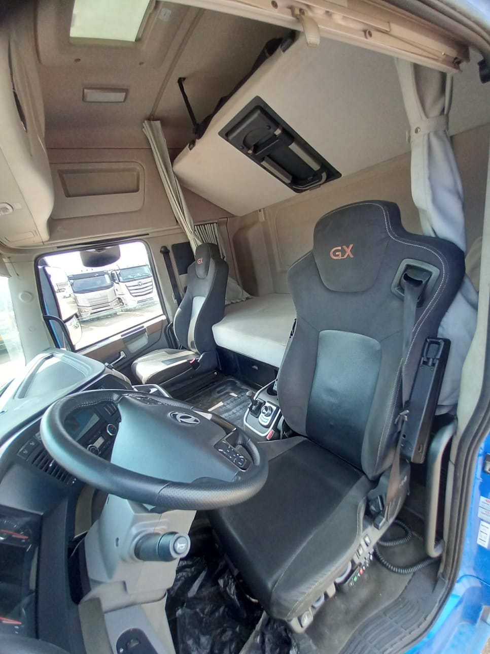 DongFeng DFH 4x2 Седельный тягач 2023 г. - фото 7