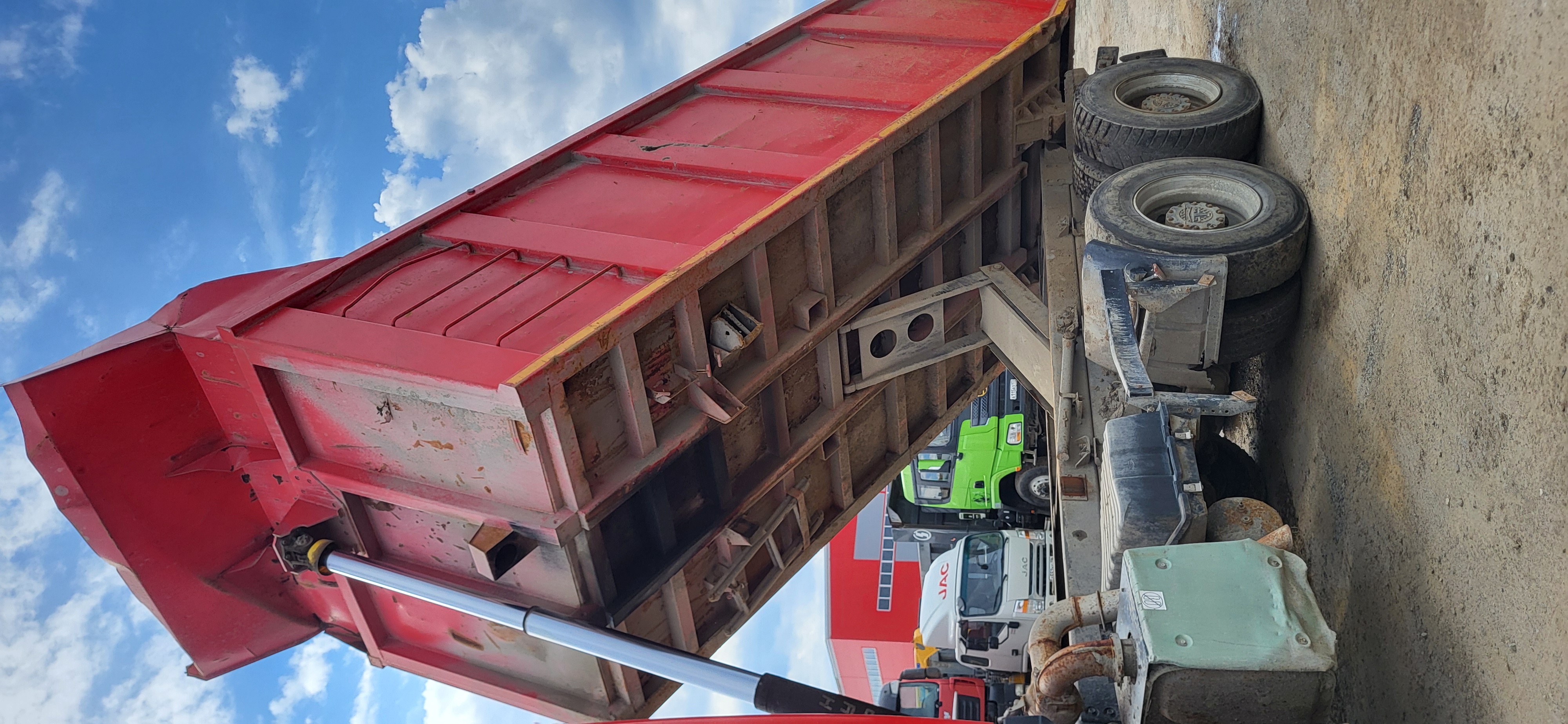 МАЗ 6501* 6x4 Самосвал 2022 г. - фото 8