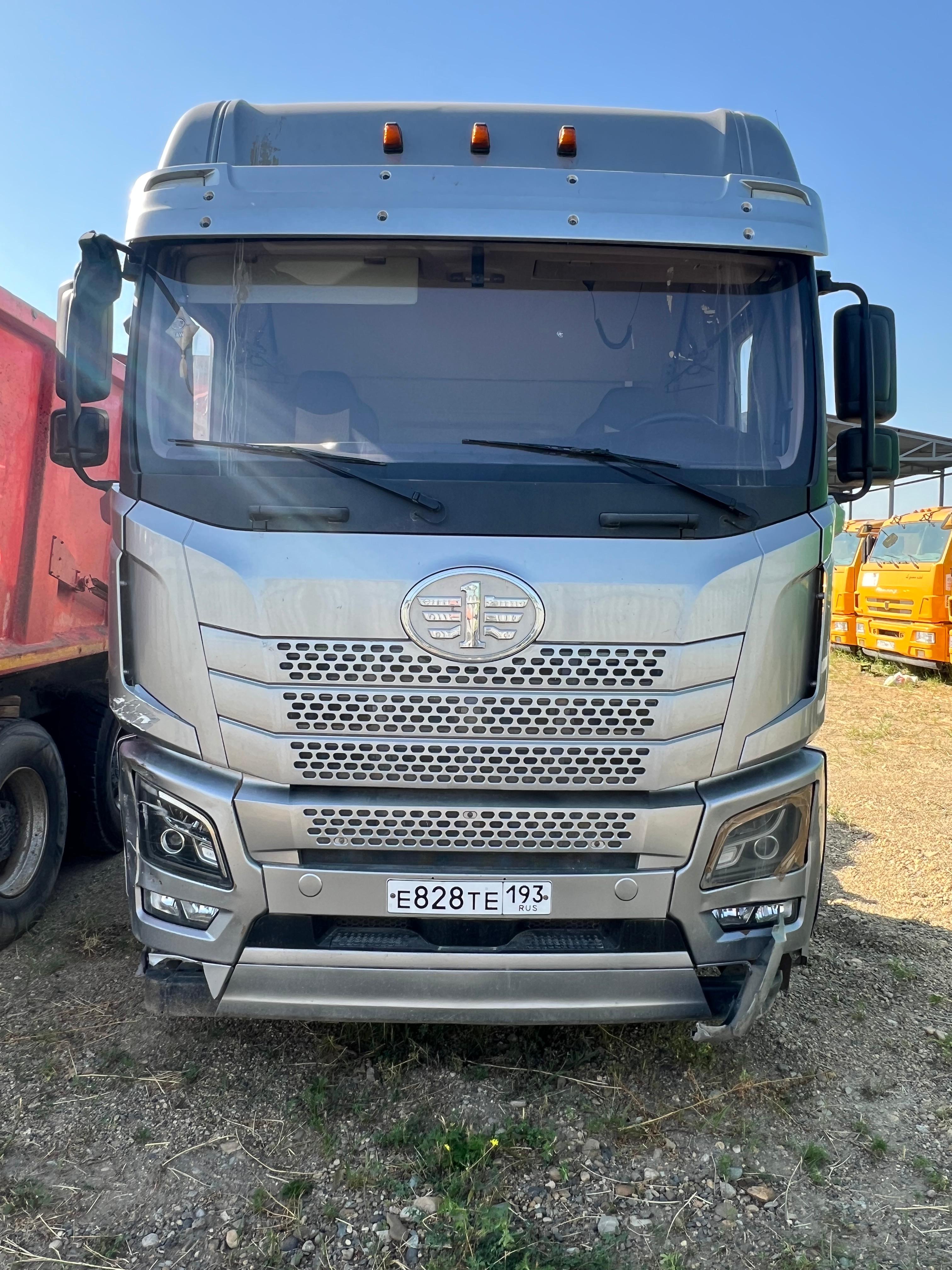 FAW JH6 4x2 Седельный тягач 2023 г.