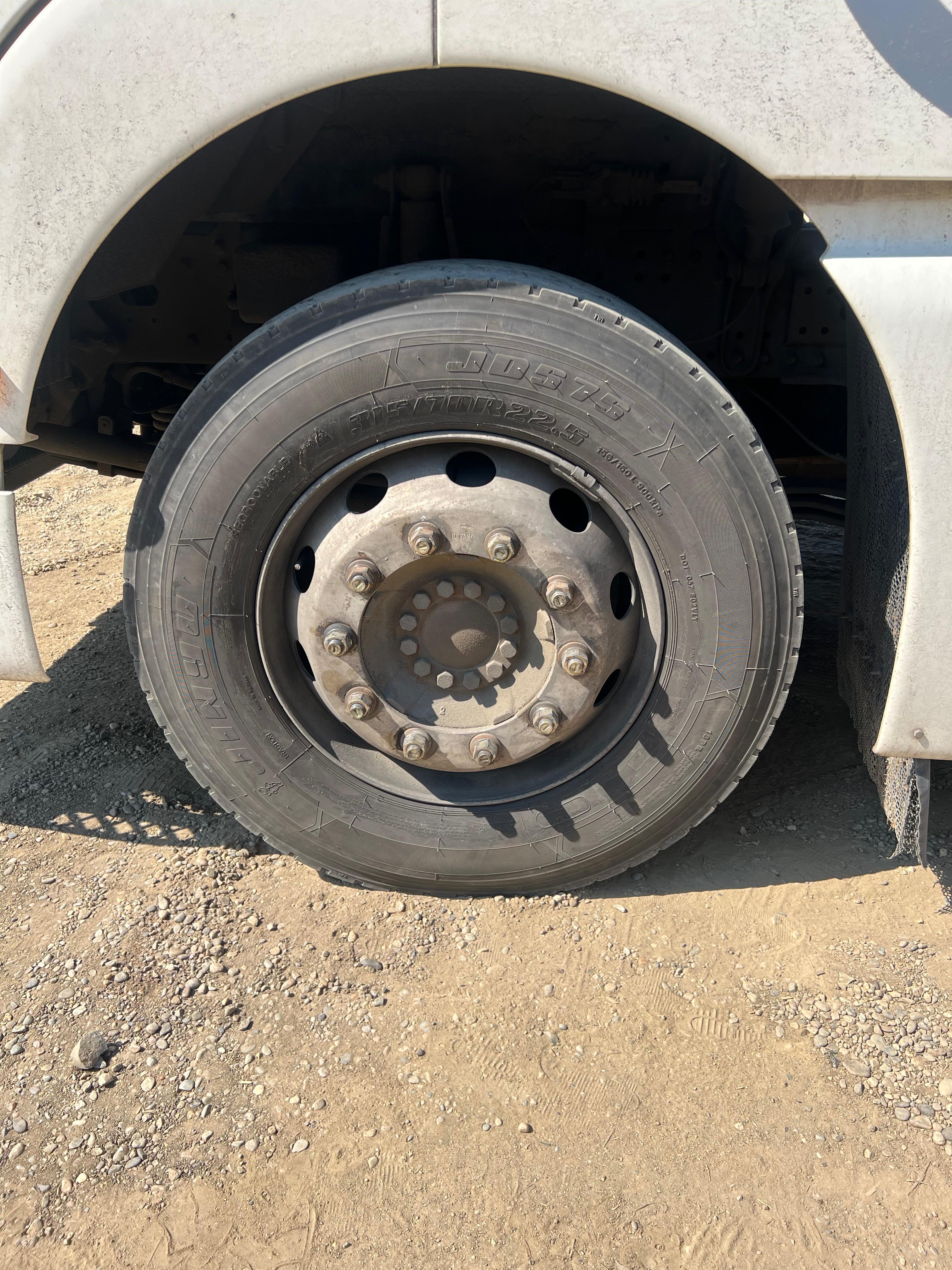 SITRAK C7H MAX 4x2 Седельный тягач 2023 г. - фото 15