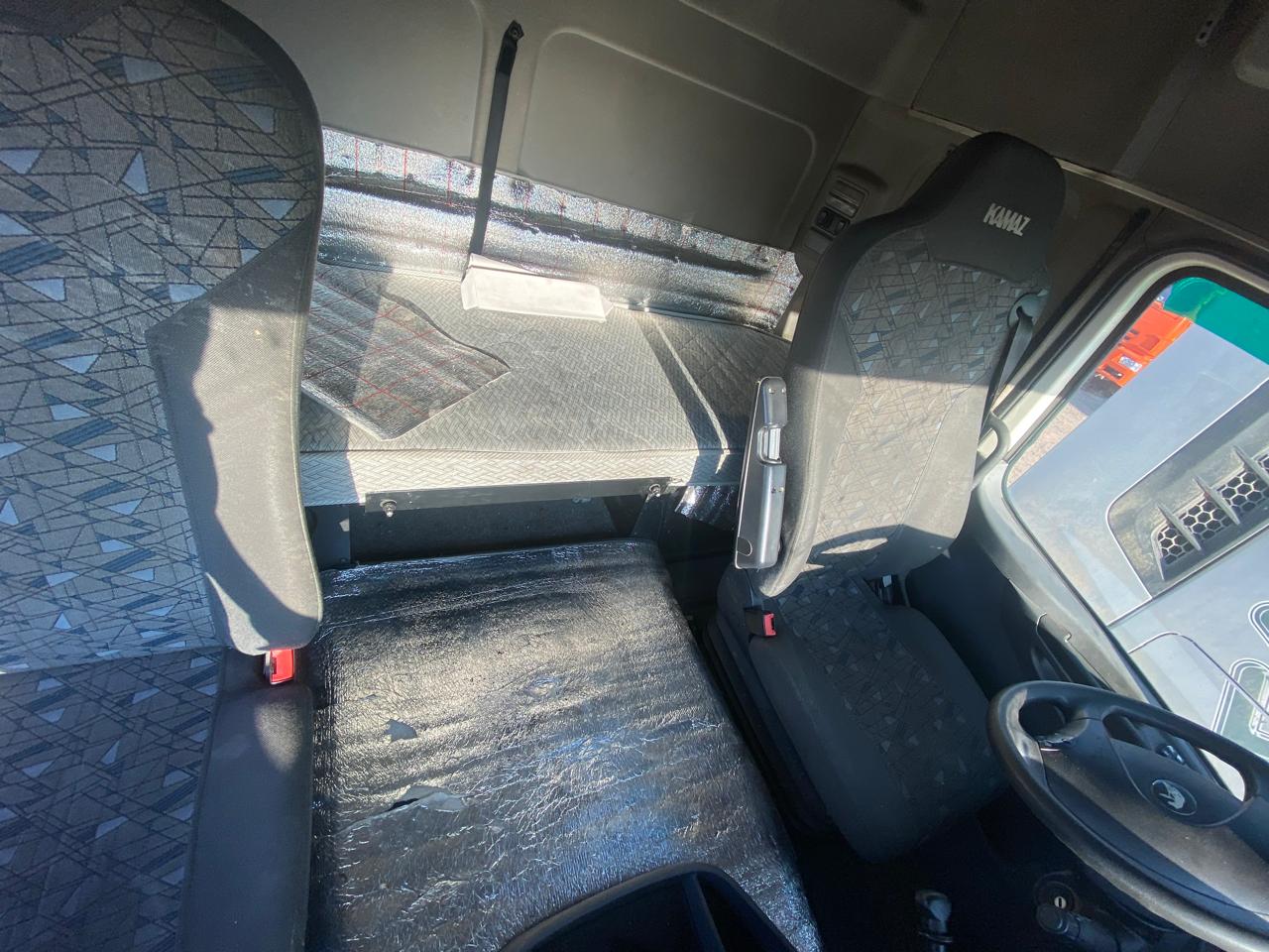 КамАЗ 5490 4x2 Седельный тягач 2021 г. - фото 11