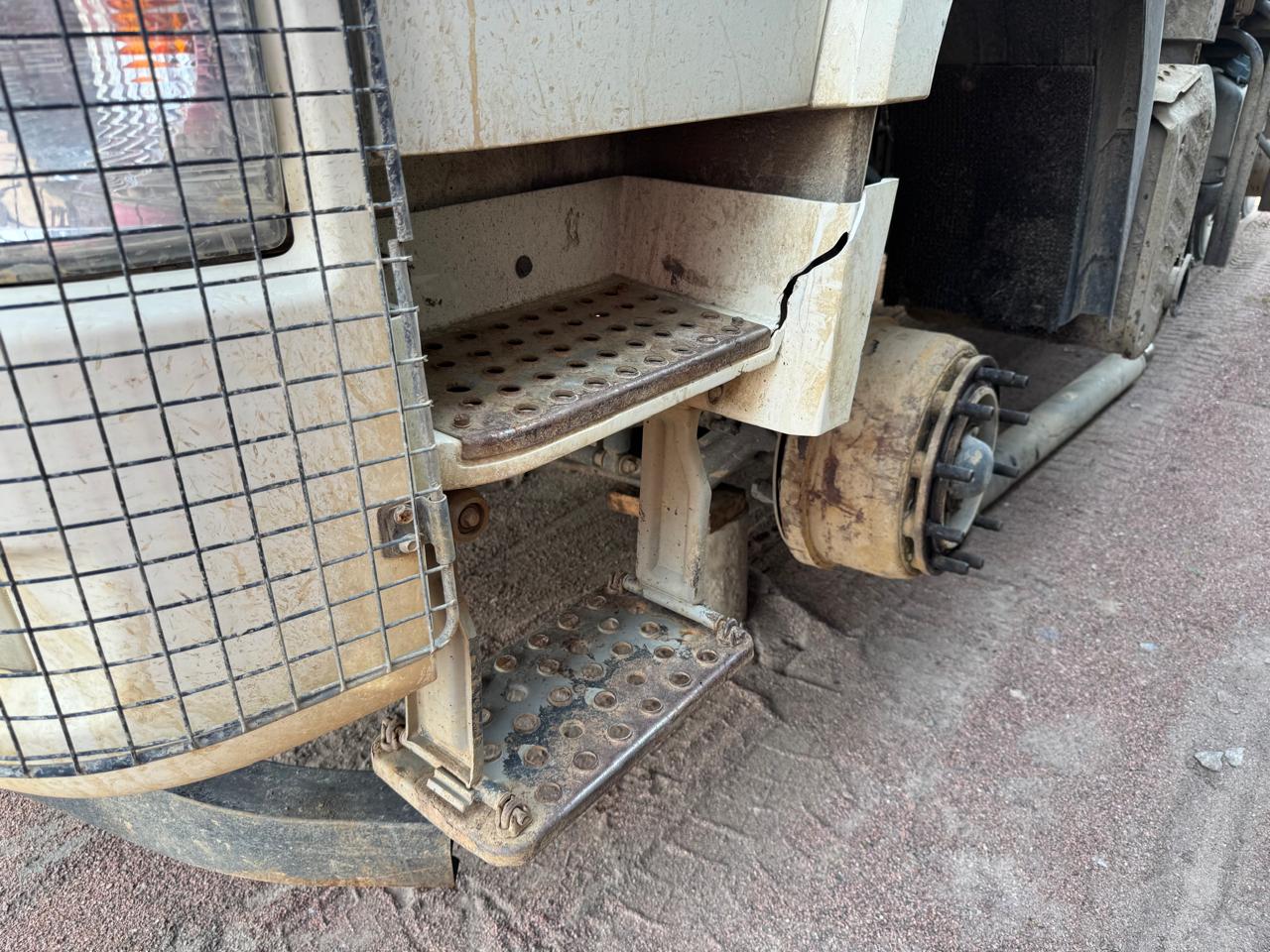 FAW J6 6x4 Самосвал 2023 г. - фото 15