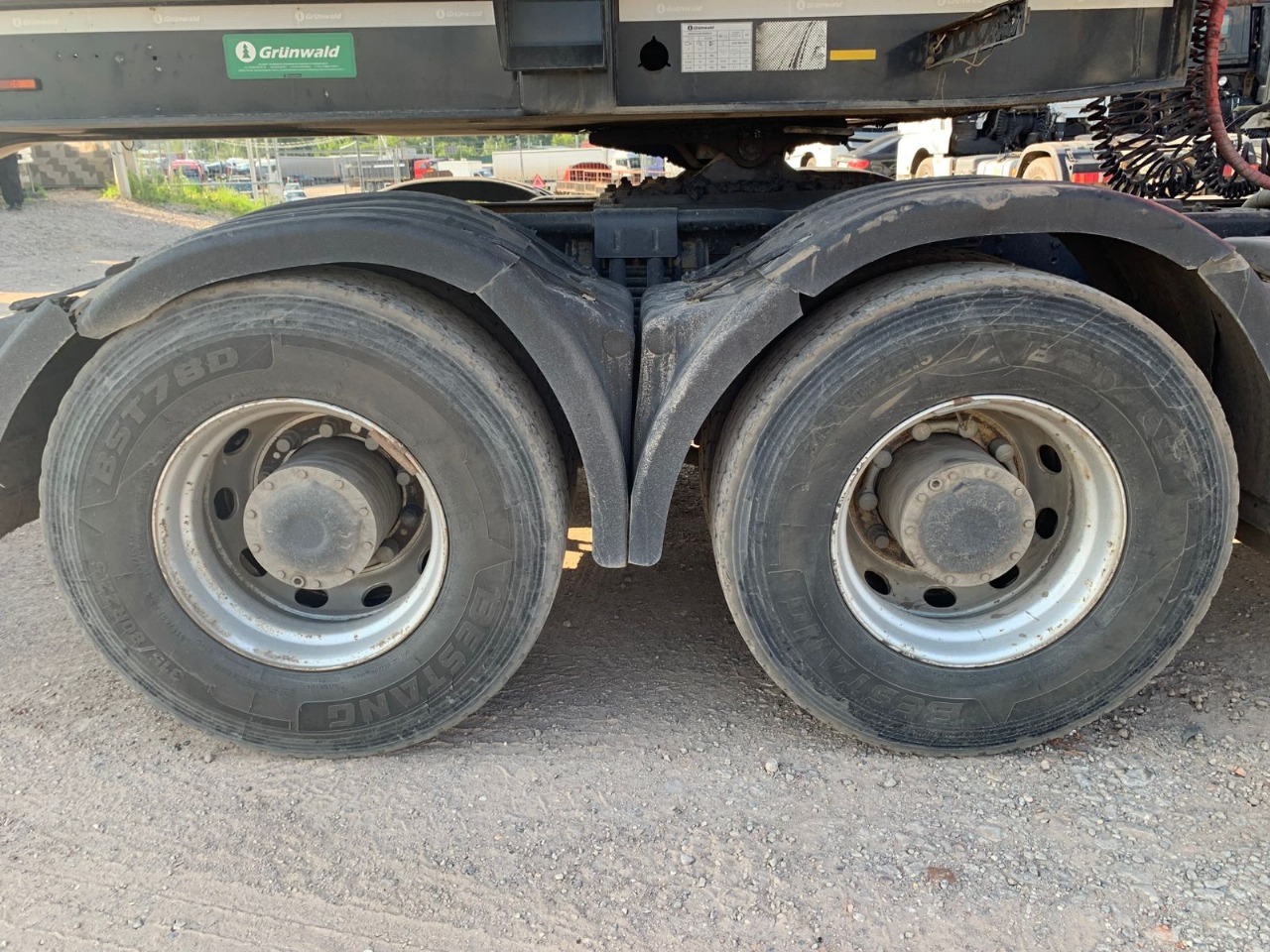 Shacman (Shaanxi) SX* 6x4 Седельный тягач 2023 г. - фото 10