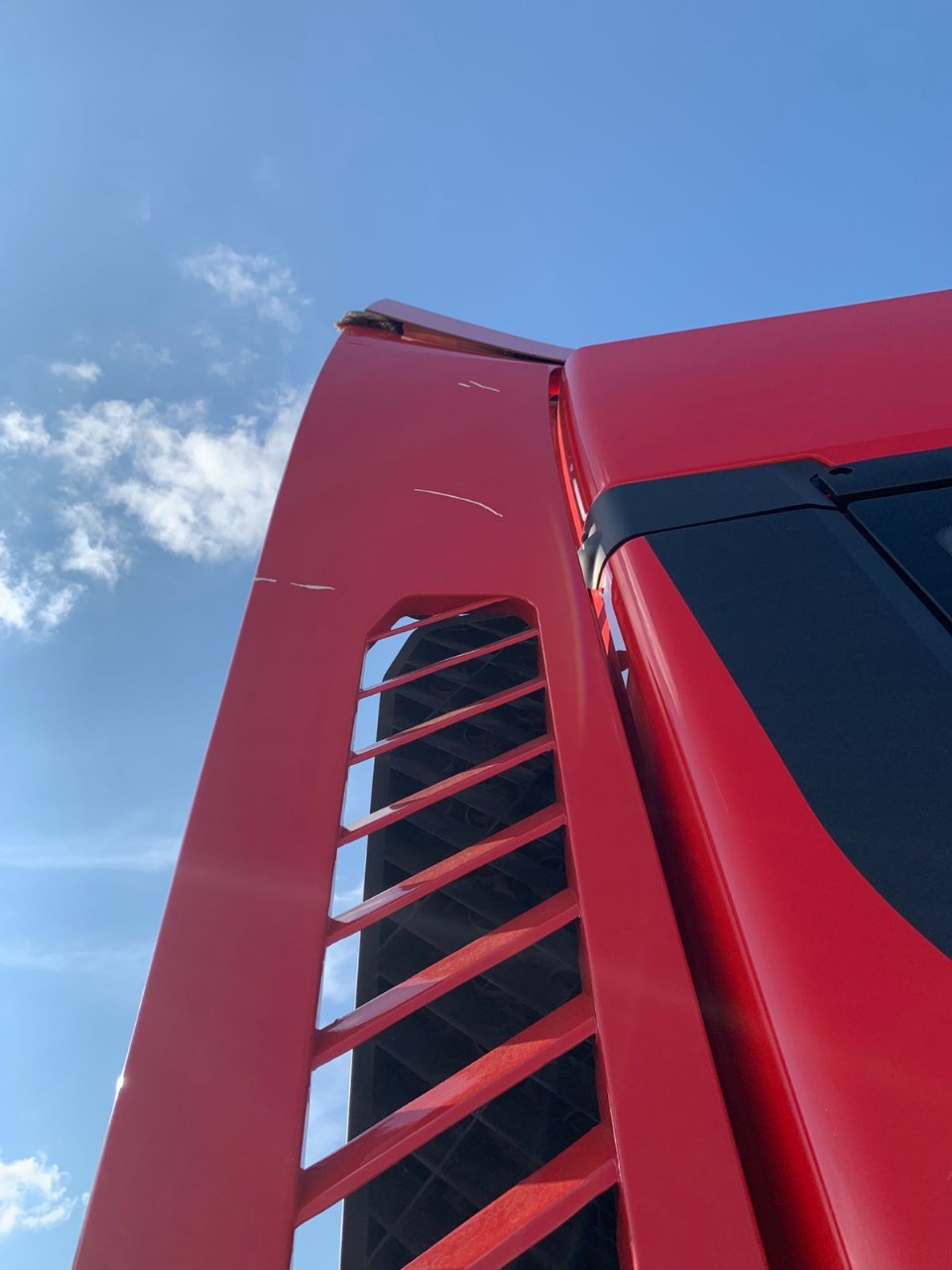 Shacman (Shaanxi) SX* 6x4 Седельный тягач 2023 г. - фото 19