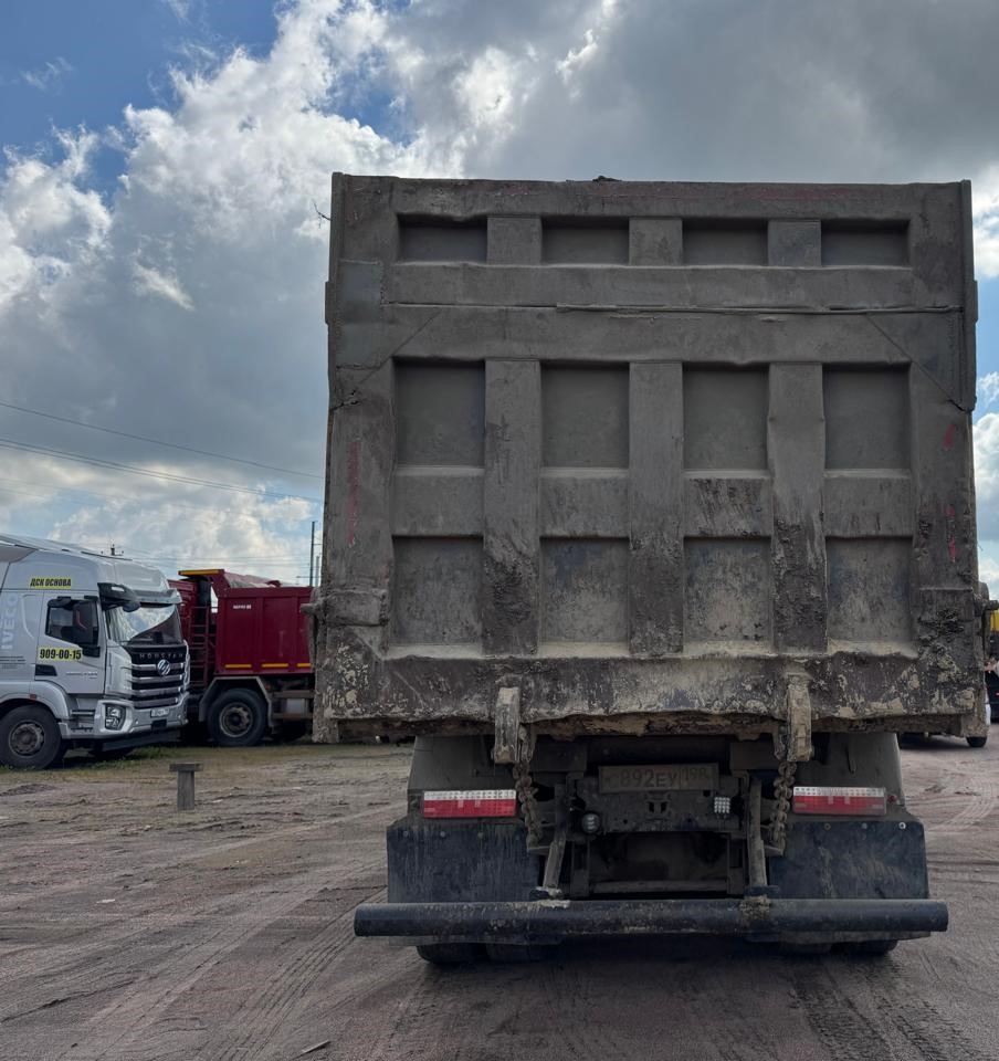 Shacman (Shaanxi) SX* 6x4 Самосвал 2021 г. - фото 8