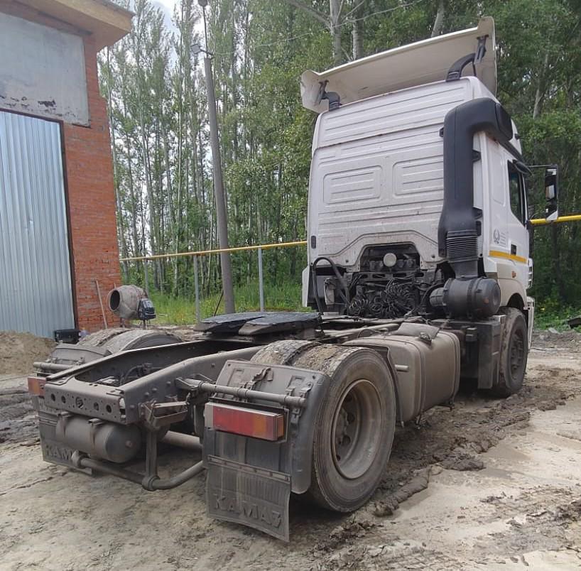 КамАЗ 5490 4x2 Седельный тягач 2016 г. - фото 6