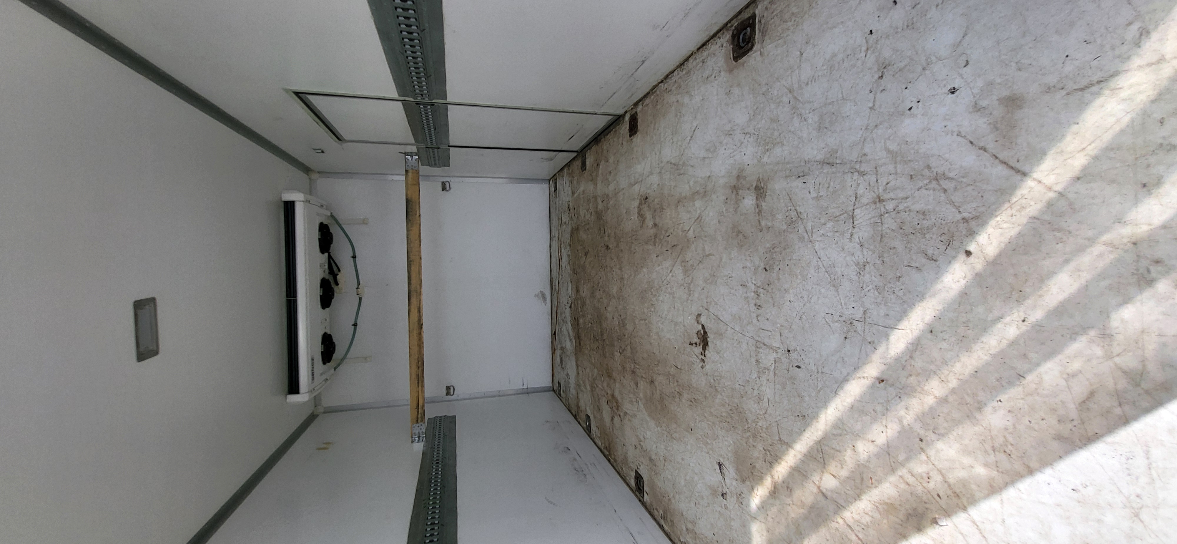 Dayun CGC1060* 4x2 Изотермический/рефрижератор с гидробортом 2023 г. - фото 10