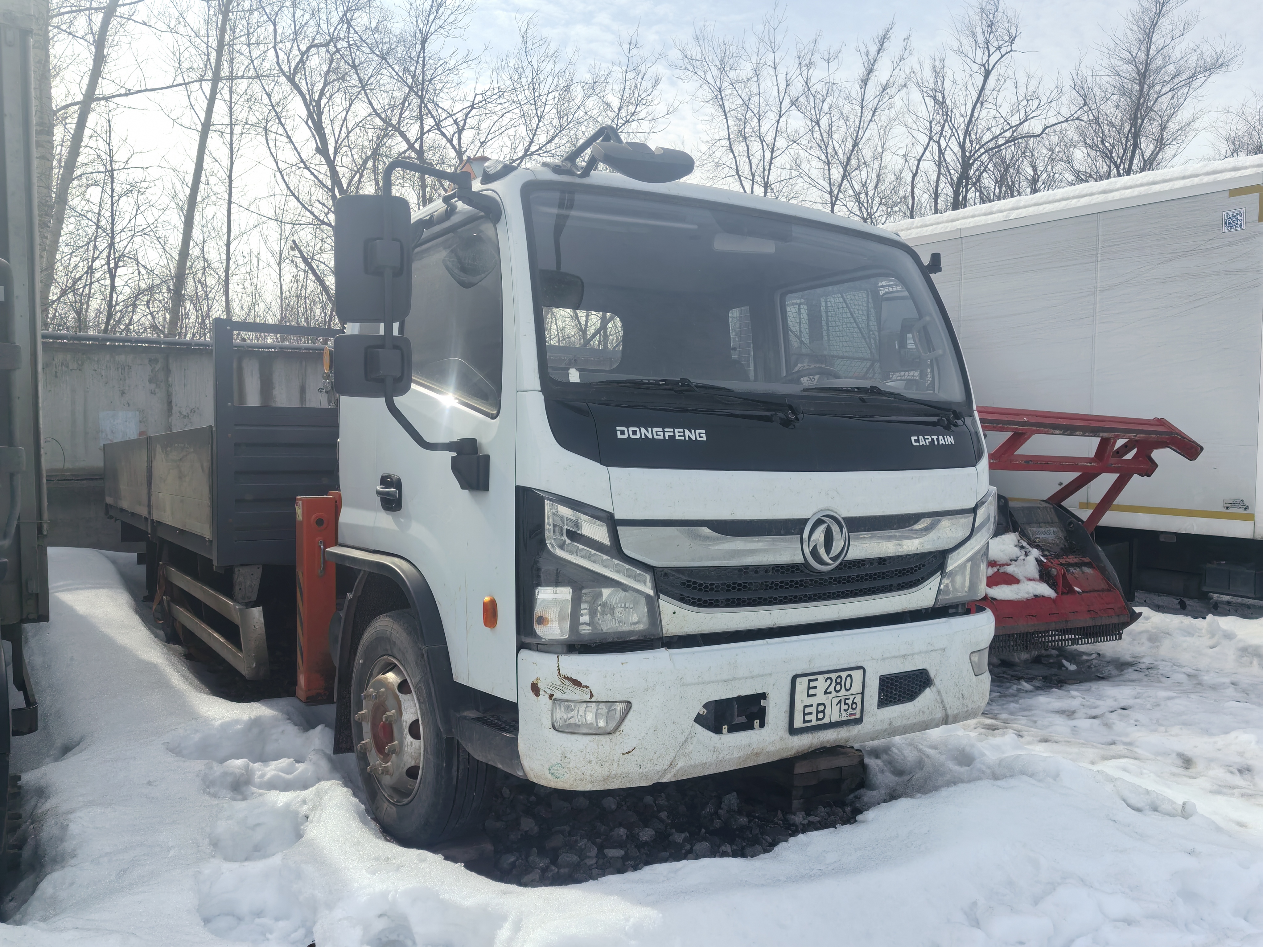 Феникс 78* на шасси Dongfeng C120 4x2 Бортовой с КМУ 2024 г. - фото 2