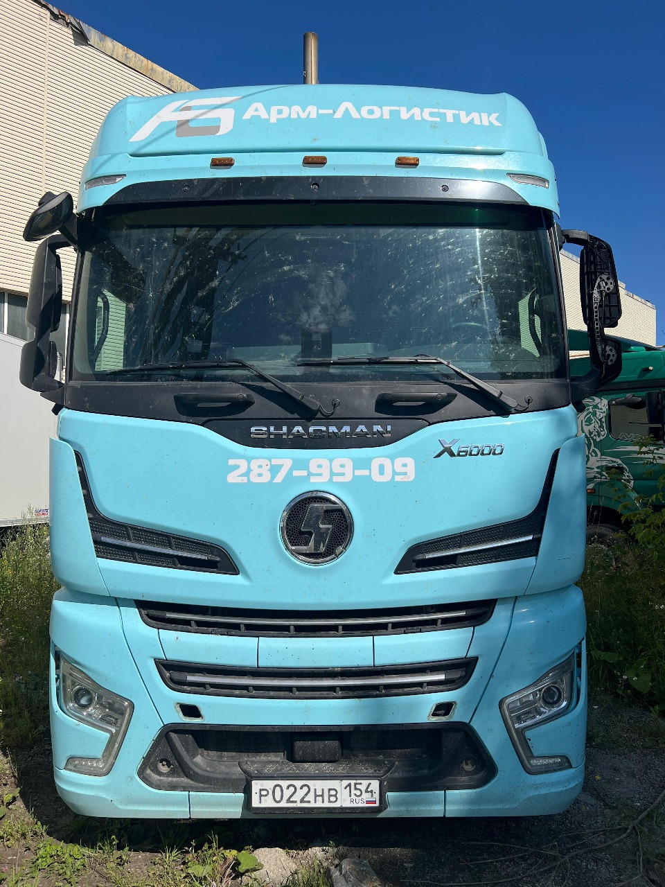 Shacman (Shaanxi) SX* 4x2 Седельный тягач 2023 г.