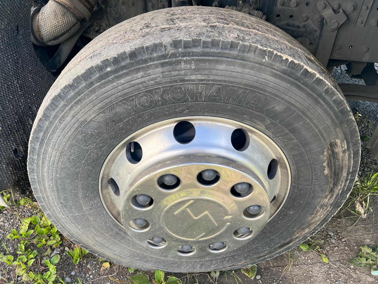 Shacman (Shaanxi) SX* 4x2 Седельный тягач 2023 г. - фото 23