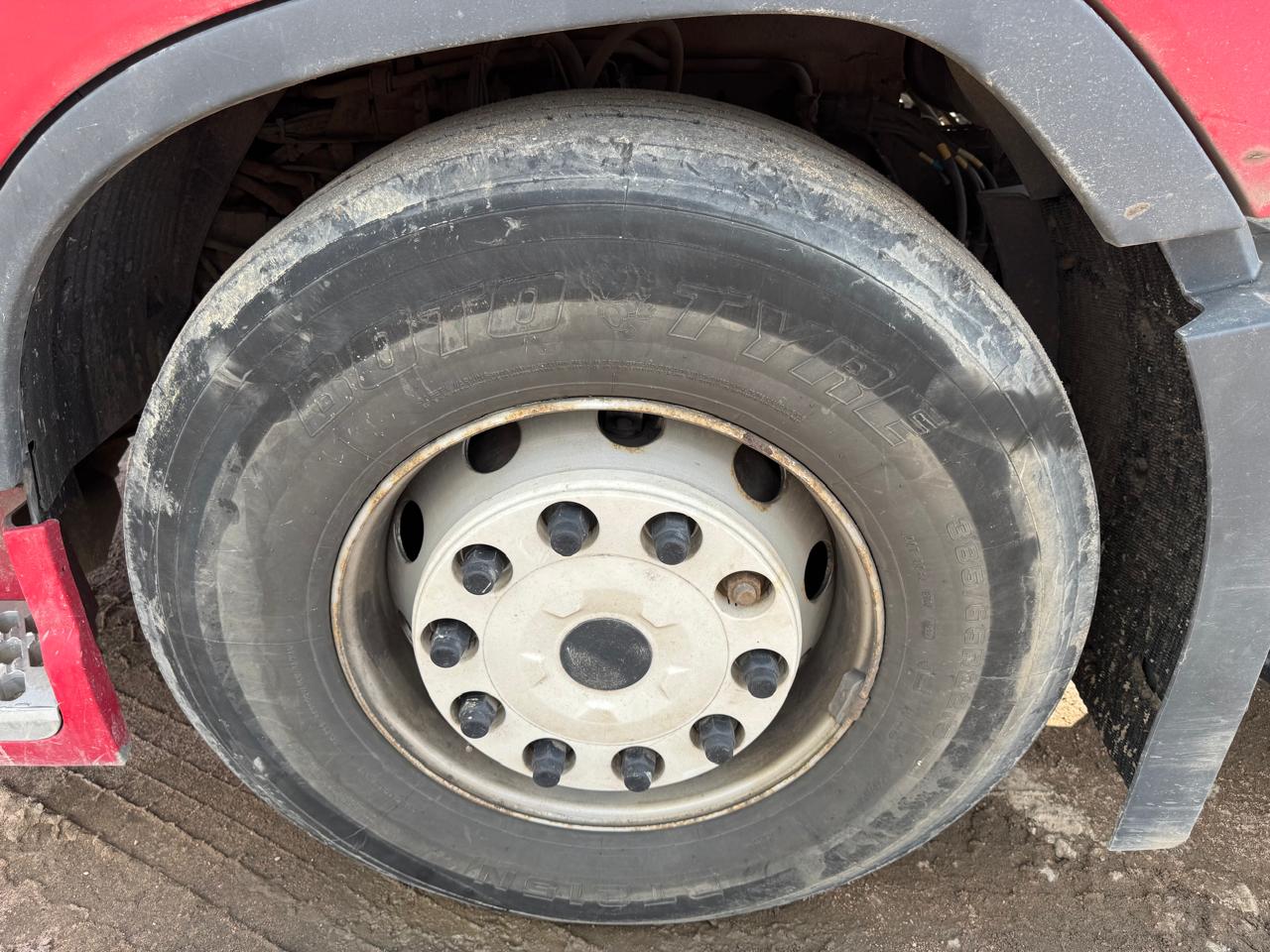 Volvo FH 4x2 Седельный тягач 2016 г. - фото 13