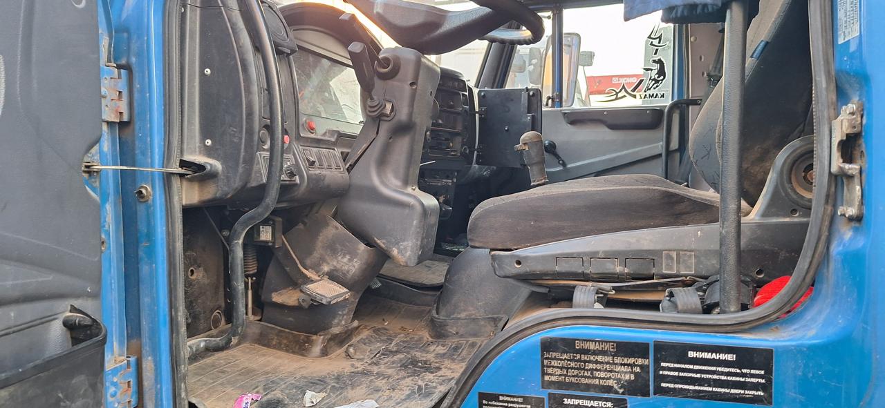 ТехноСтавПрицеп ТР8499 на шасси КамАЗ 65115 6x4 Зерновоз 2020 г. - фото 6