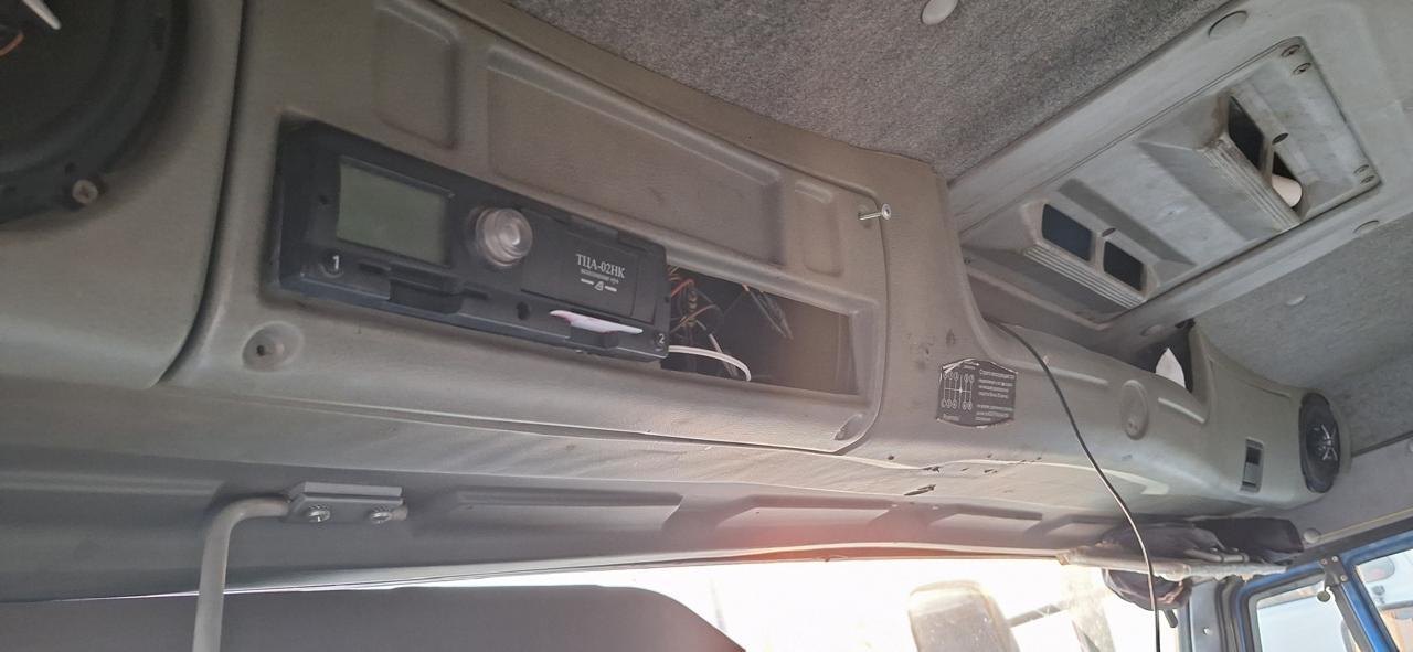 ТехноСтавПрицеп ТР8499 на шасси КамАЗ 65115 6x4 Зерновоз 2020 г. - фото 7