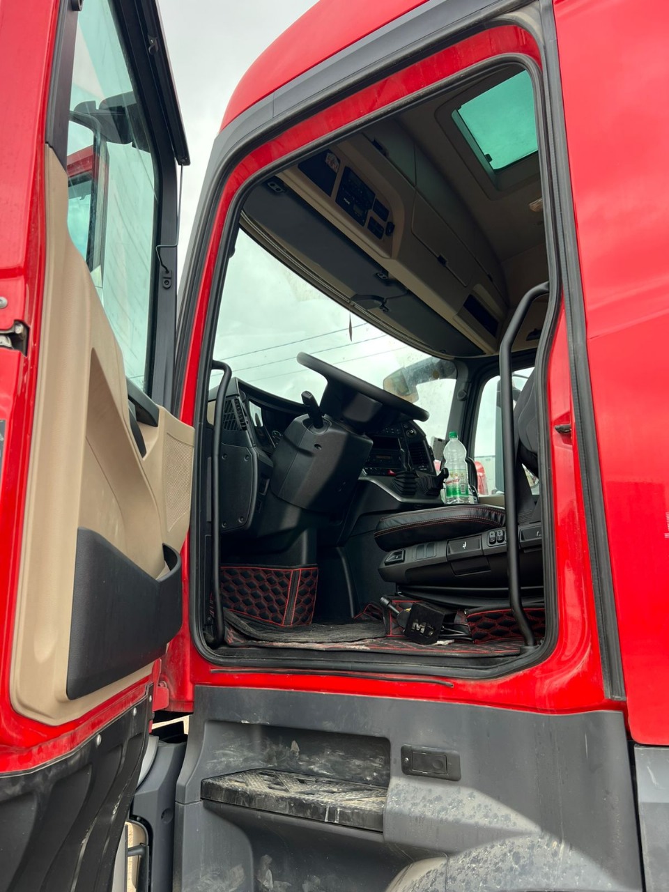 Mercedes-Benz Actros 6x4 Седельный тягач 2022 г. - фото 4