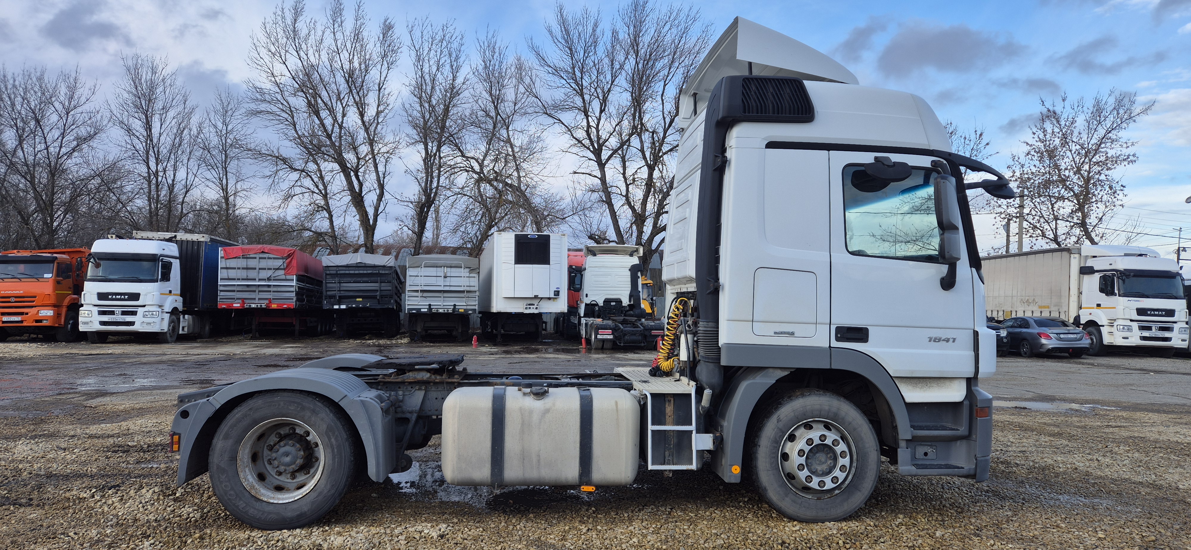 Mercedes-Benz ACTROS 4x2 Седельный тягач 2016 г. - фото 4