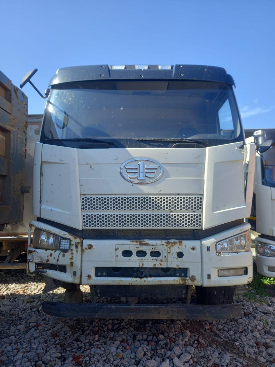 FAW J6 8x4 Самосвал 2023 г.