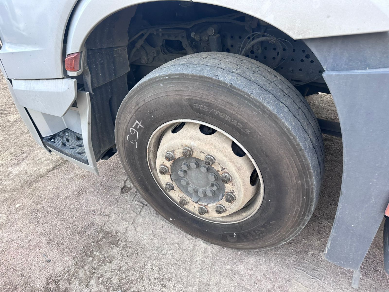 Mercedes-Benz ACTROS 4x2 Седельный тягач 2023 г. - фото 35