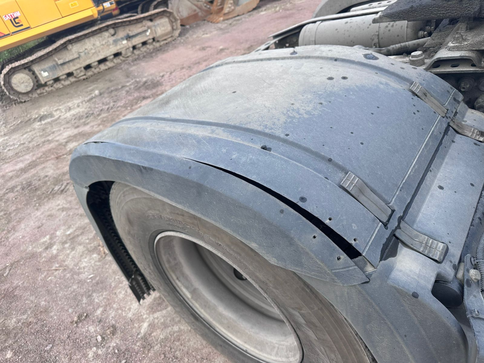 Mercedes-Benz ACTROS 4x2 Седельный тягач 2023 г. - фото 37