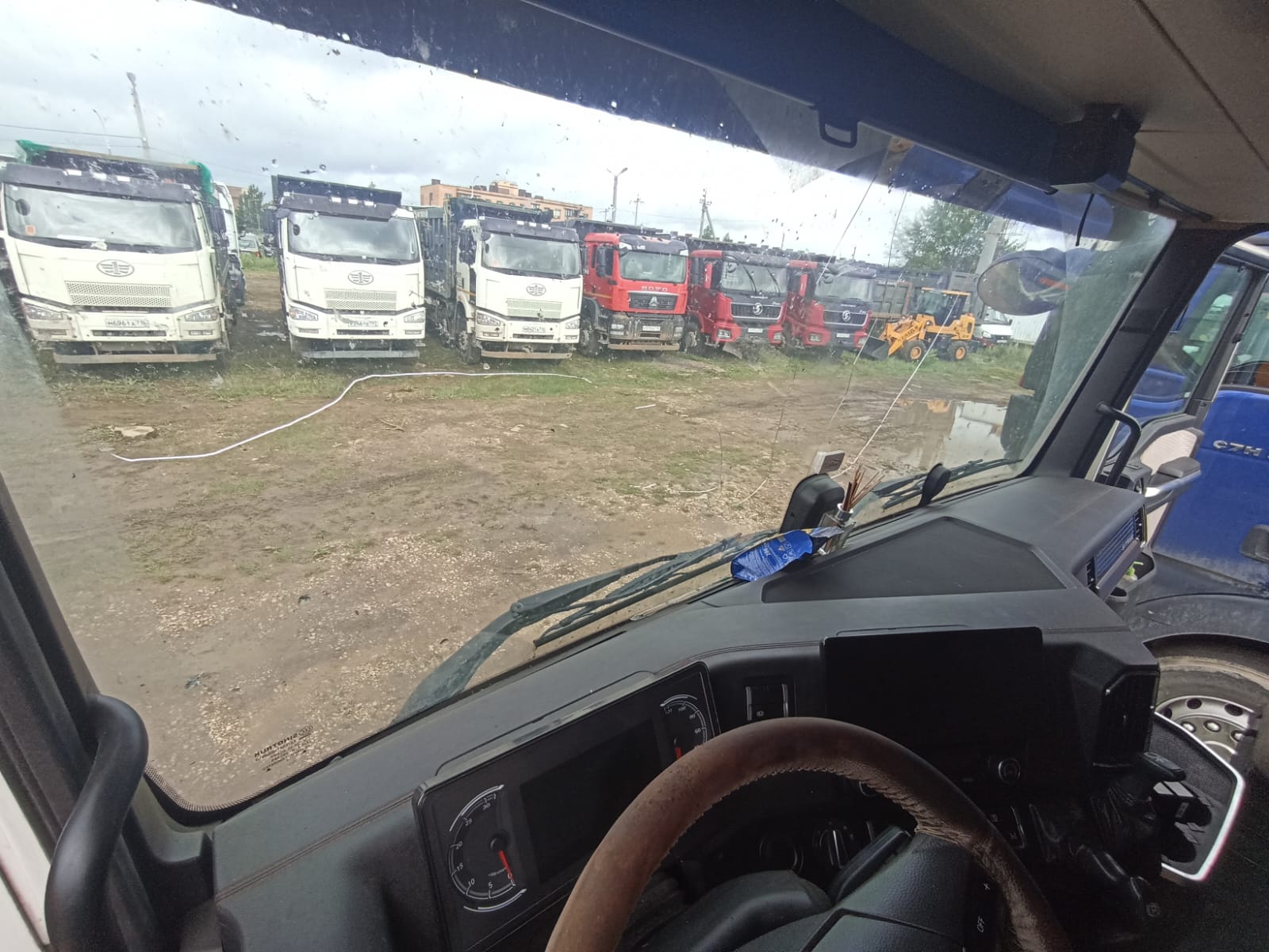 SITRAK C7H 4x2 Седельный тягач 2023 г. - фото 8