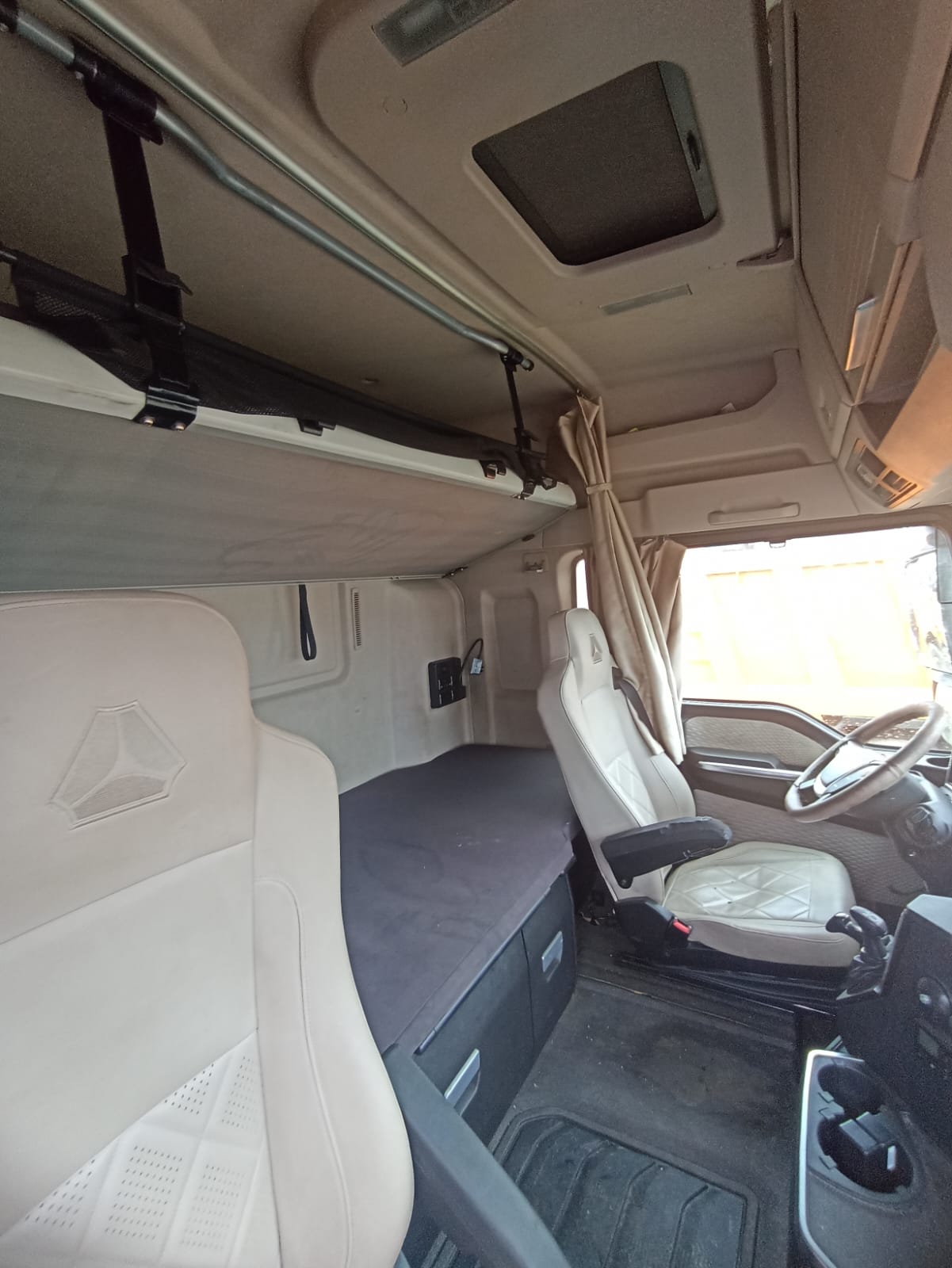 SITRAK C7H 4x2 Седельный тягач 2023 г. - фото 19