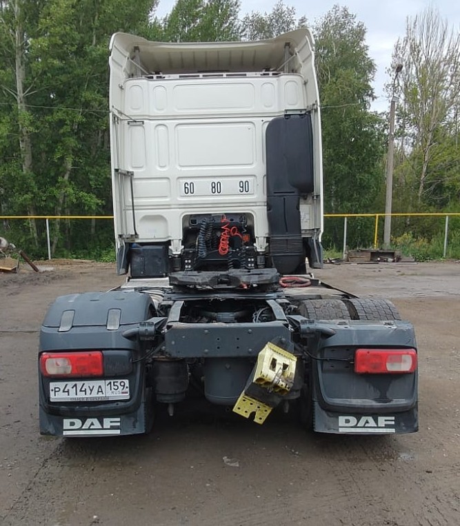 DAF XF 4x2 Седельный тягач 2018 г. - фото 11