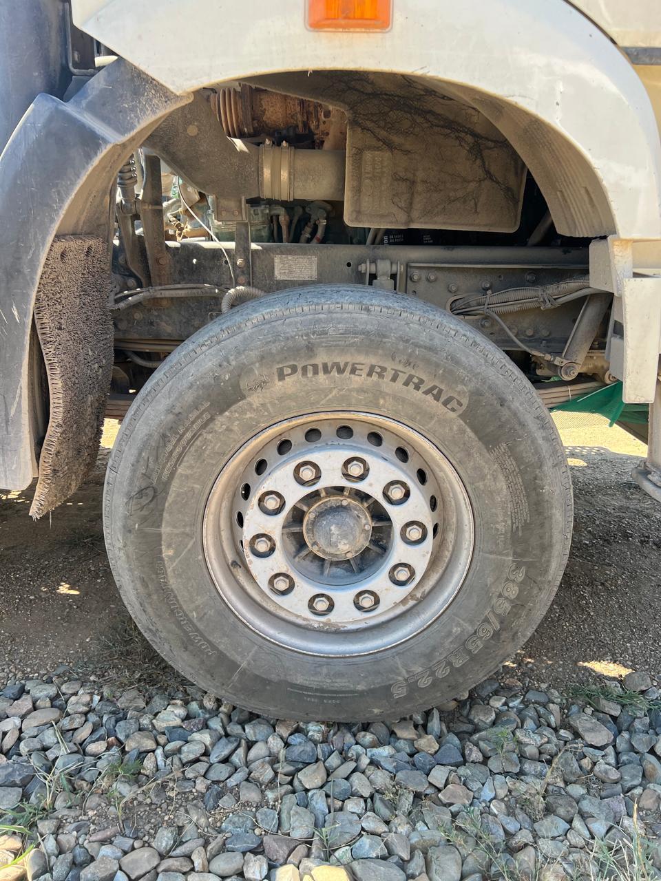 FAW J6 6x4 Мультилифт 2023 г. - фото 17