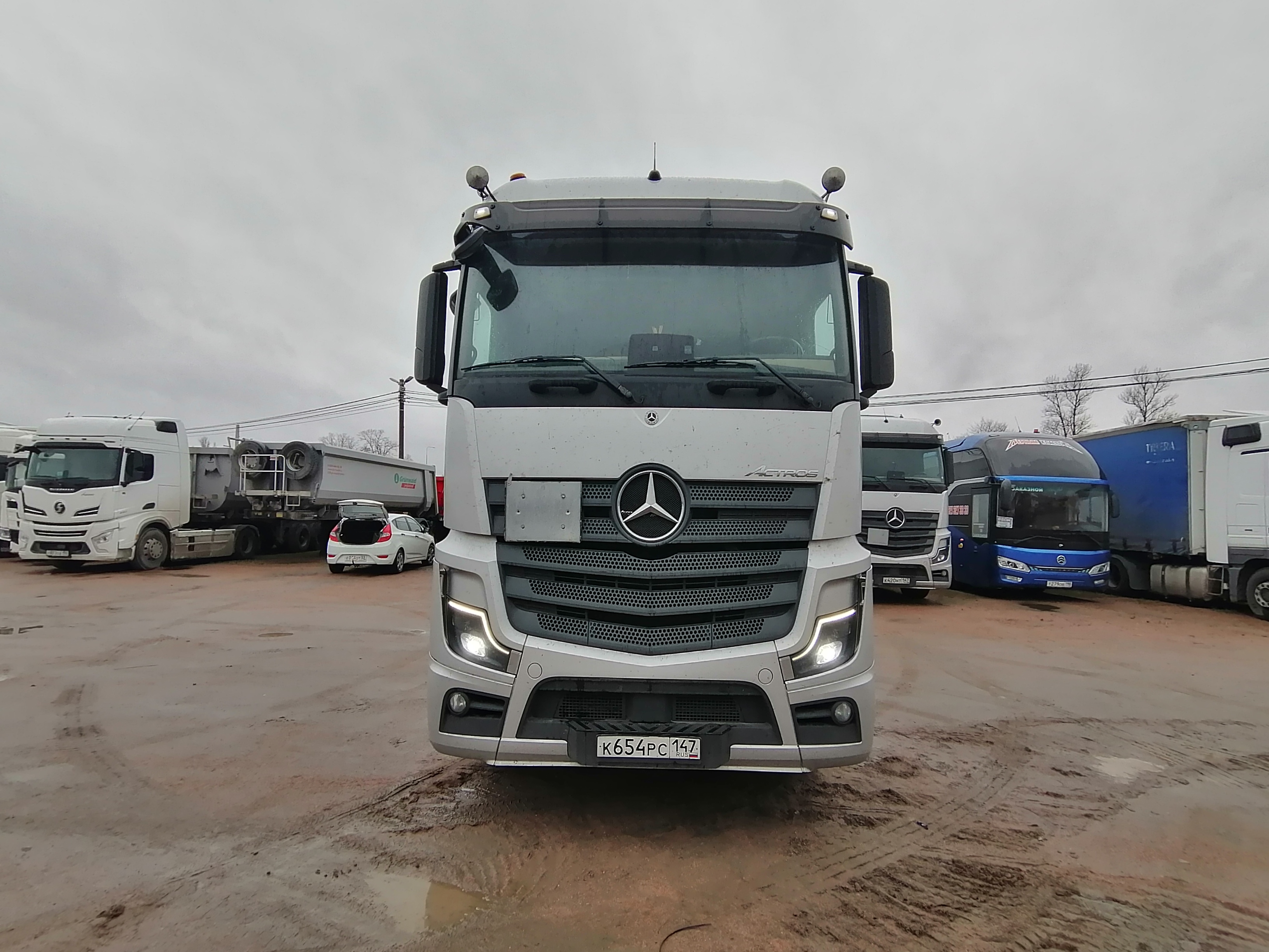 Mercedes-Benz ACTROS 4x2 Седельный тягач 2023 г.