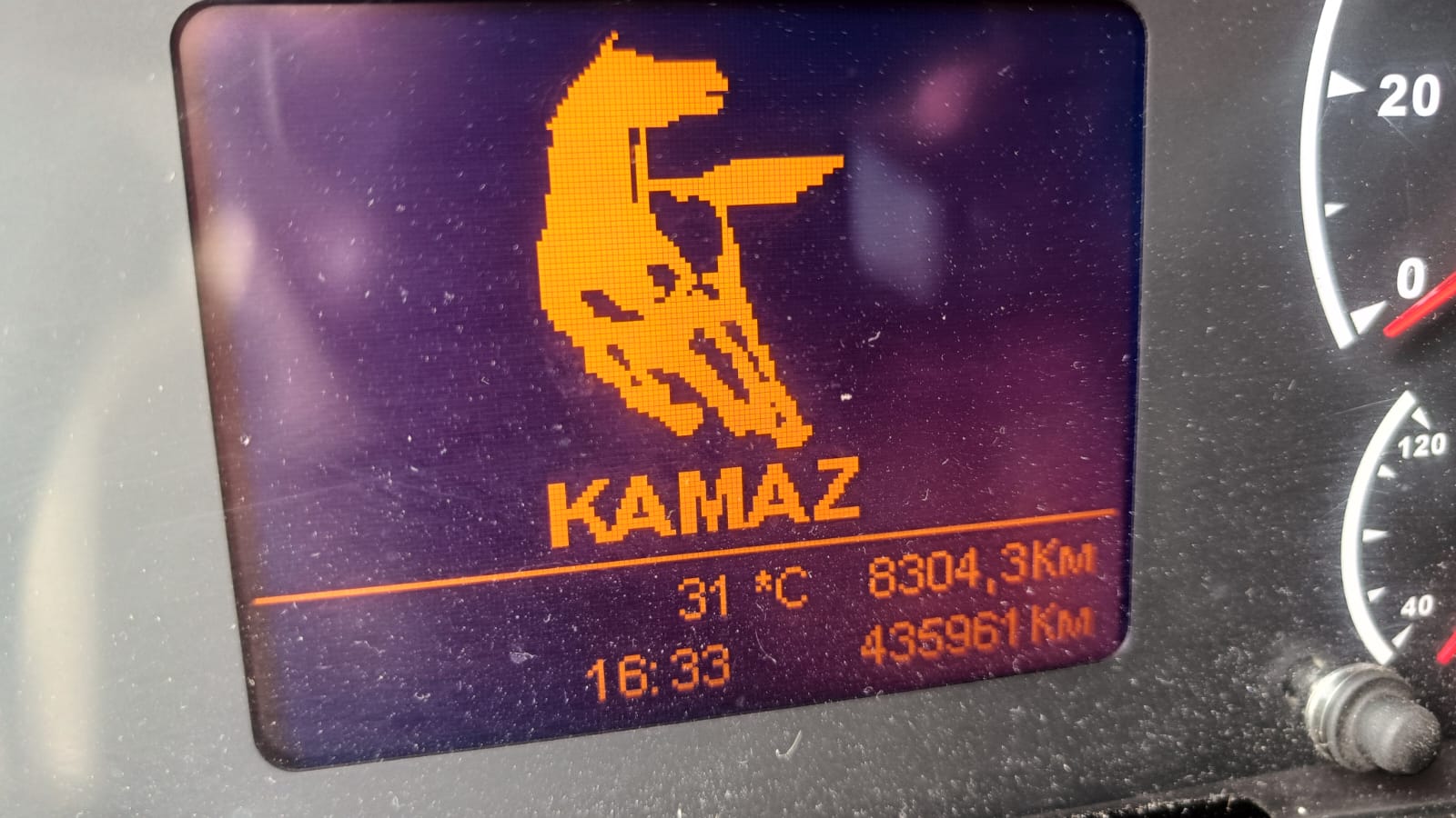 КамАЗ М1840 4x2 Седельный тягач 2021 г. - фото 8